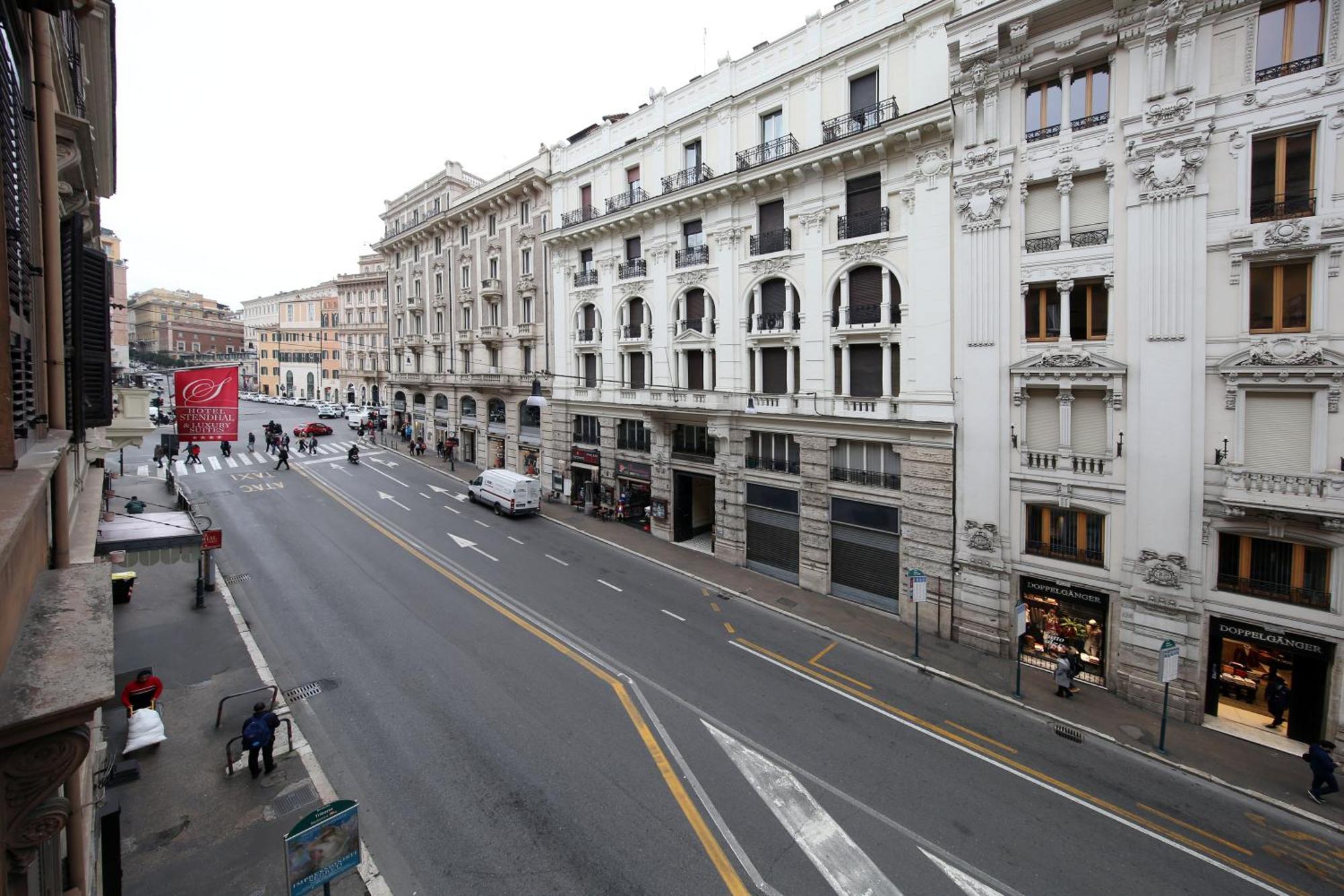 Pensión Maison Tritone 4*