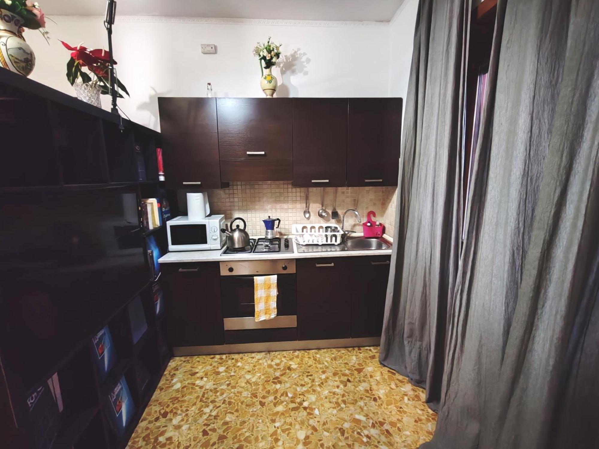 In The Heart Of Apartment Rom