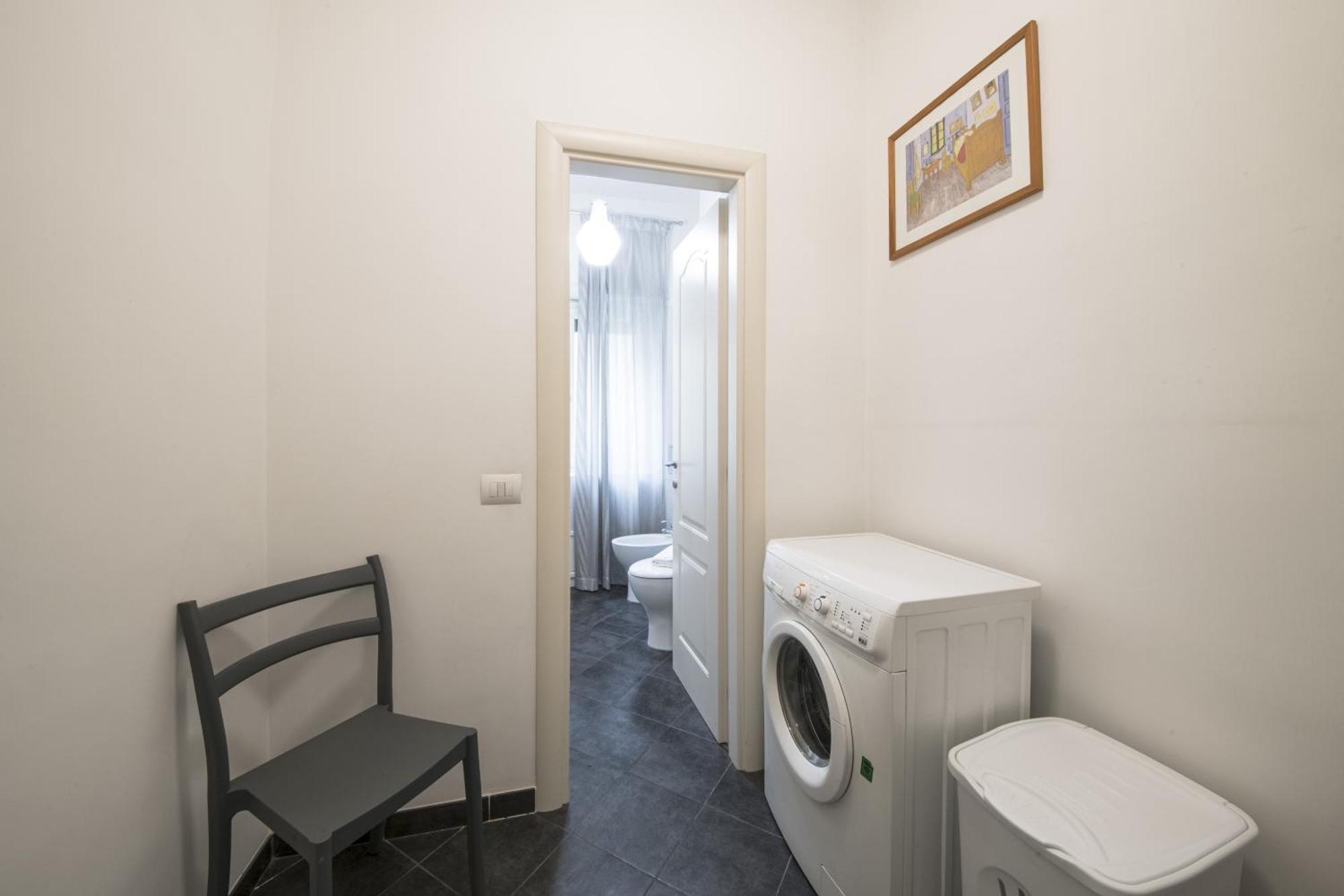 Gregory Bright St Peter's Apartment