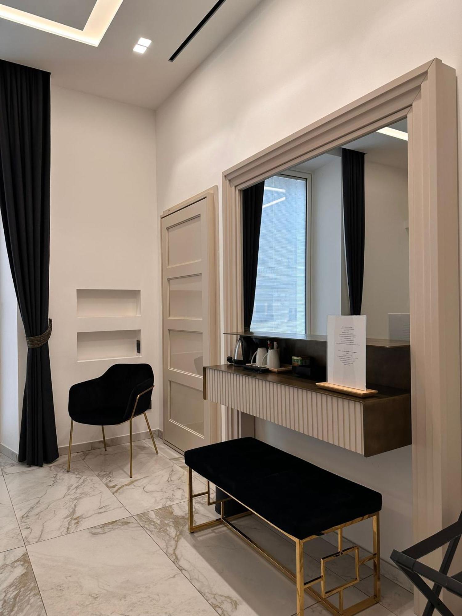 Pensión Maison Tritone