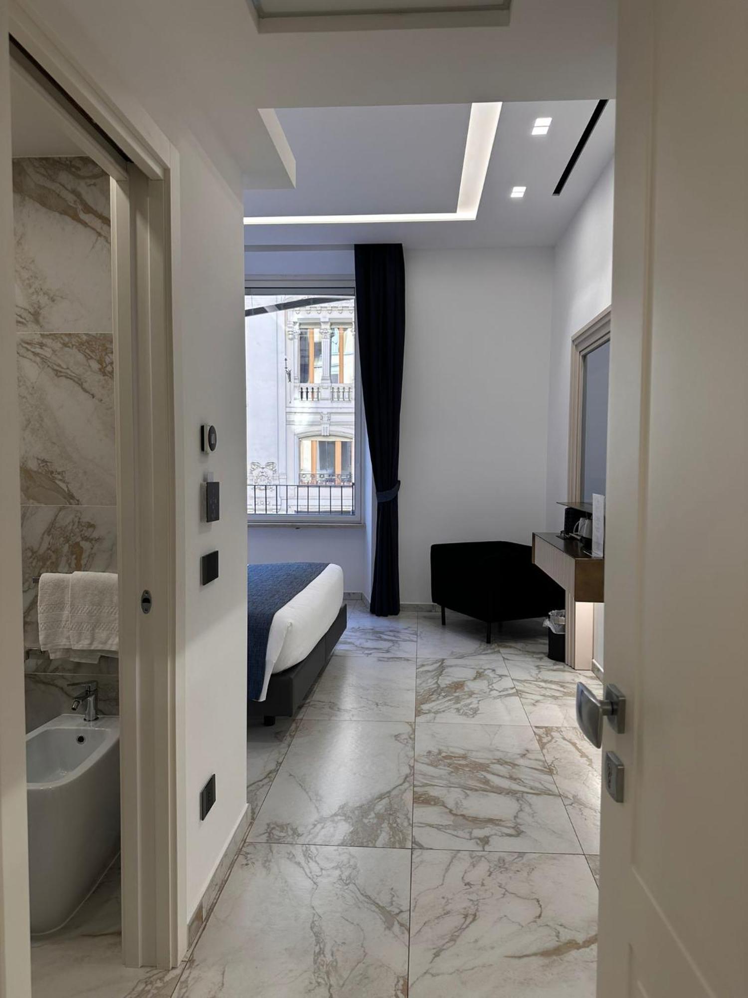 Maison Tritone Pensión 4*