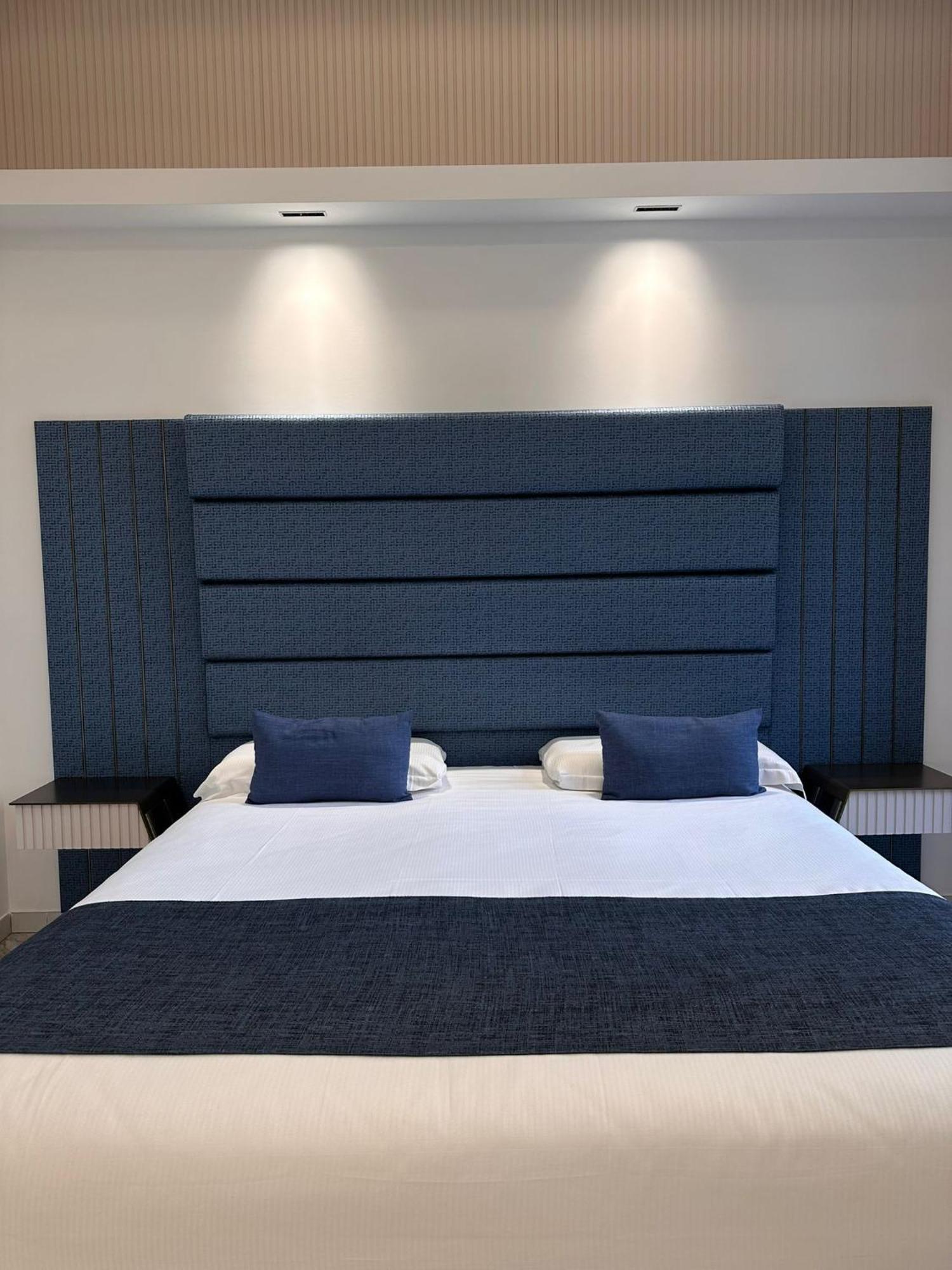 Maison Tritone 4* Rom
