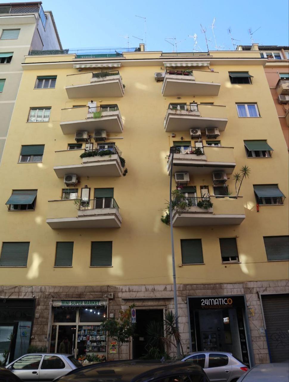 Apartamento Sara's - Modern Near Metro, Perfect For Families And Groups In Roma