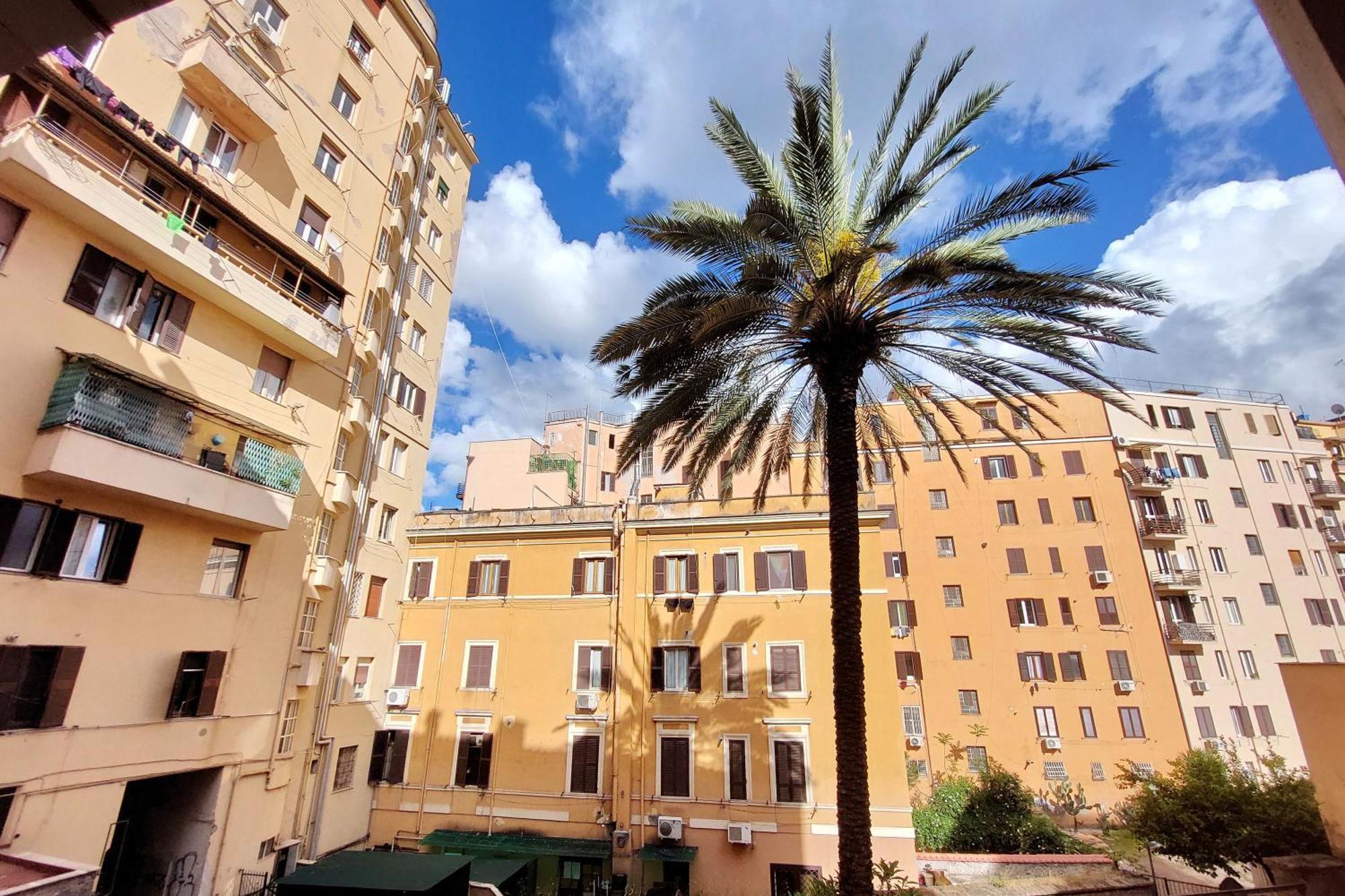 Apartamento Balconcino Romantico A Via Aosta Roma