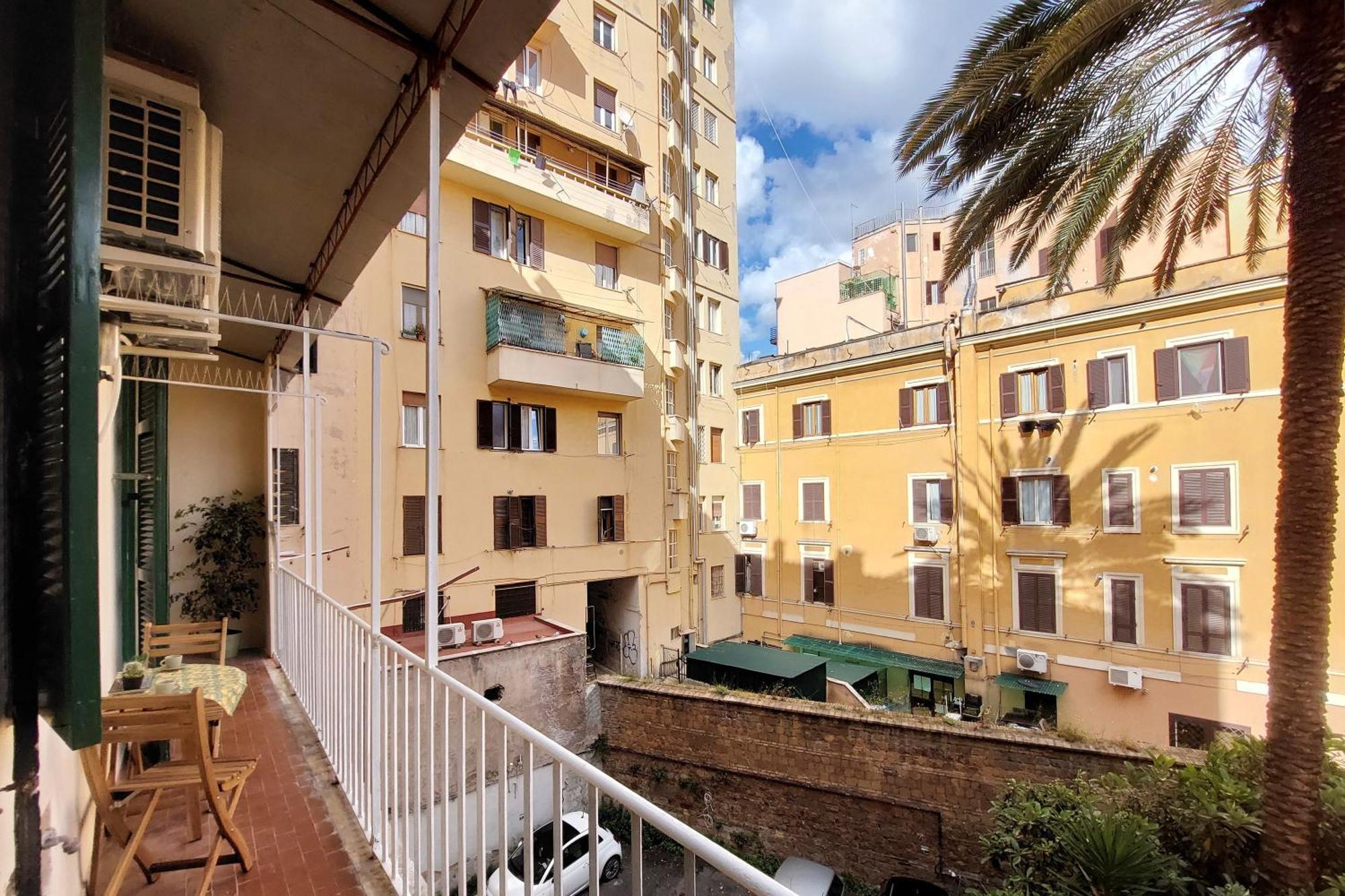 Apartamento Balconcino Romantico A Via Aosta Roma
