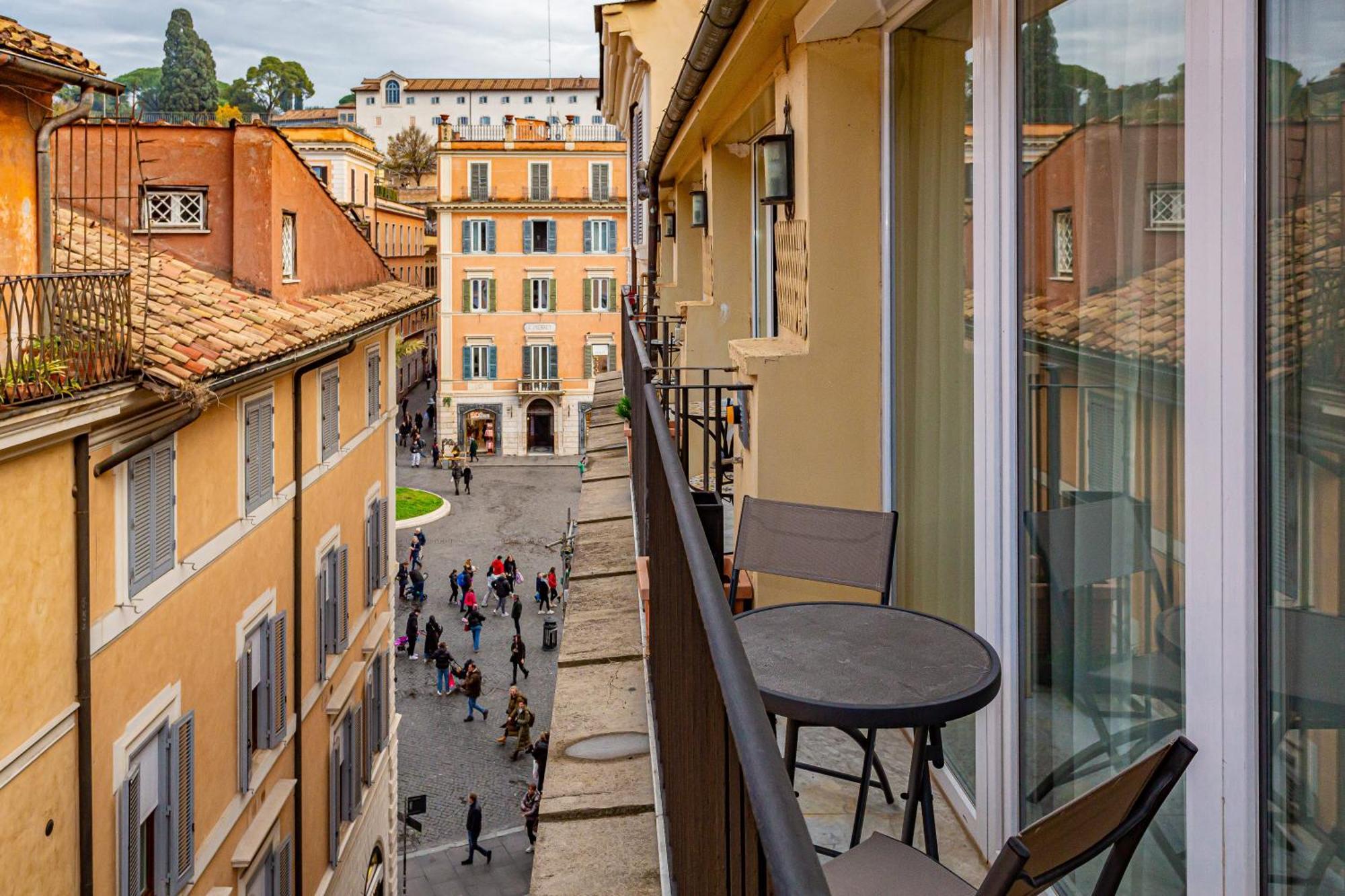 Luxury Over Time - With Terrace And View Of Piazza Di Spagna Roma