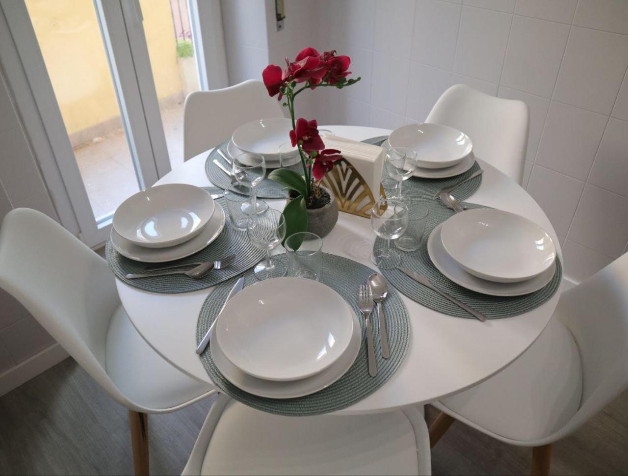 Apartamento Sara's - Modern Near Metro, Perfect For Families And Groups In *