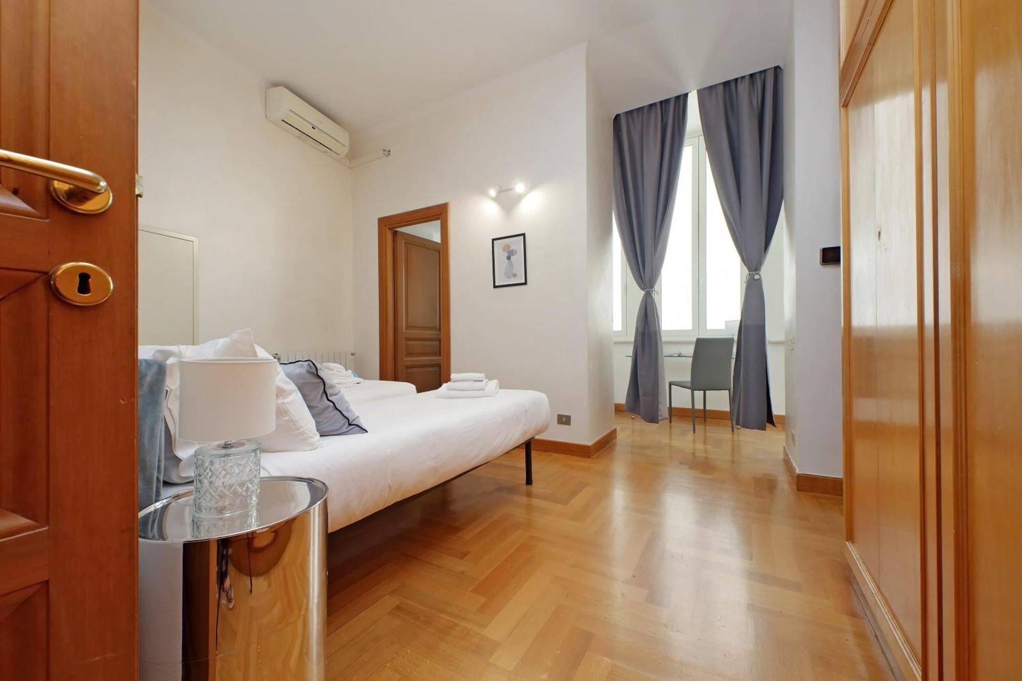 Luxury In The Ghetto's Heart Roma