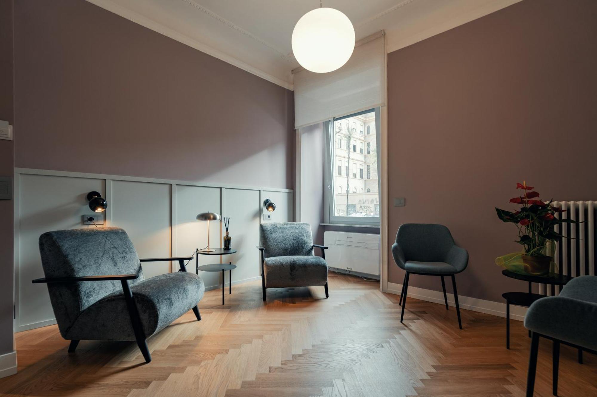 Gjestgiverier Pepe's Place - Manzoni Roma