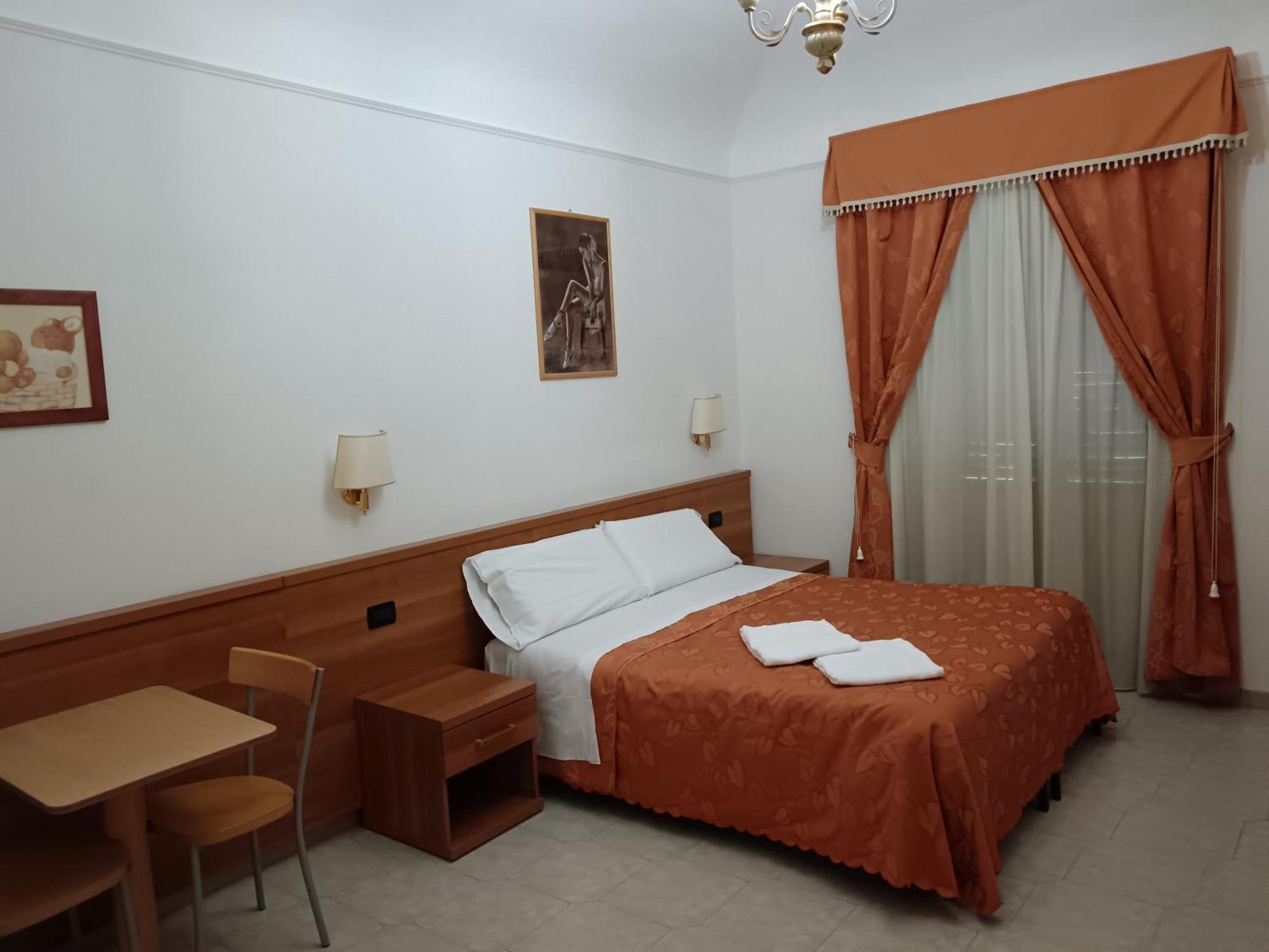 Privato Simone