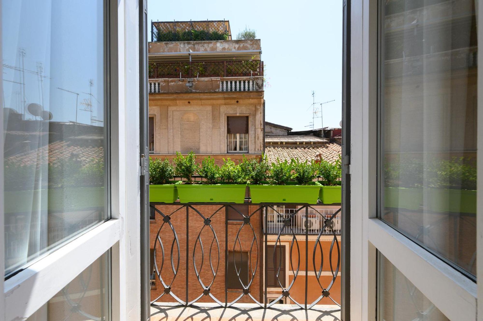 Domus Spagna Frattina Guest house 3*