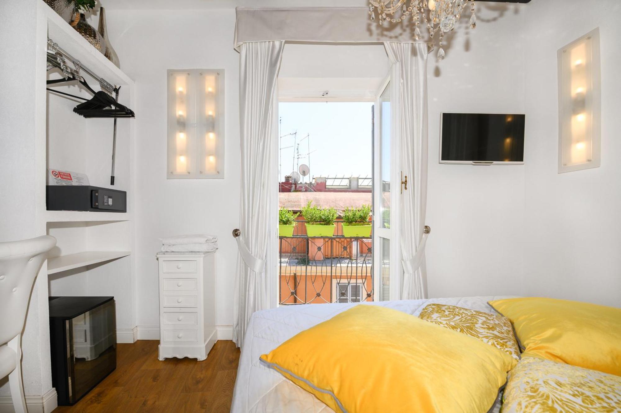 Affittacamere Domus Spagna Frattina 3*