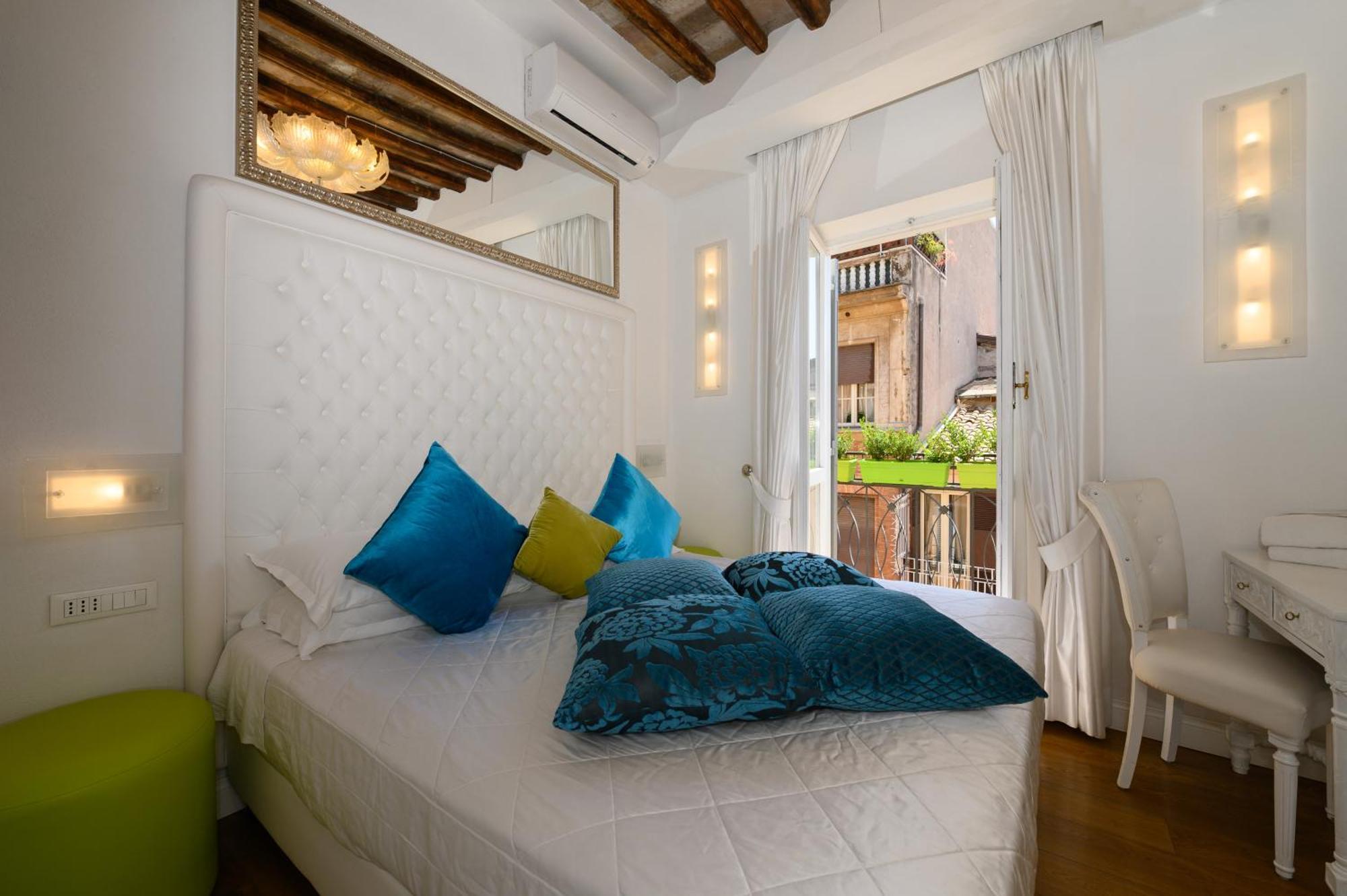 Domus Spagna Frattina Affittacamere Roma