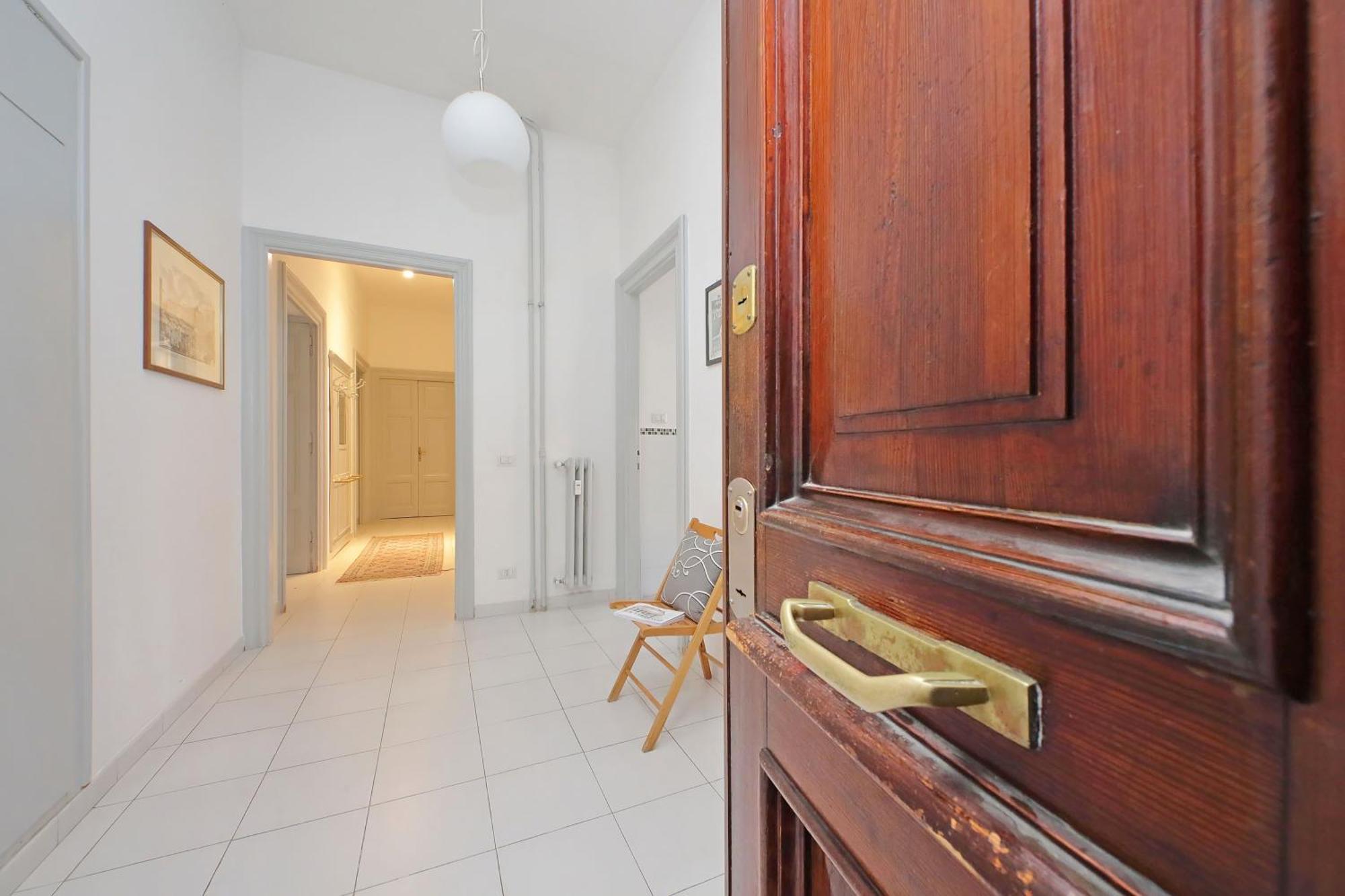 Apartment Casa Serafina In Prati District *
