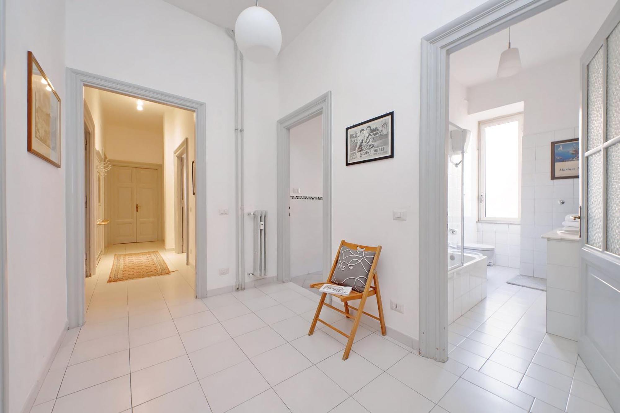 Apartment Casa Serafina In Prati District Rome