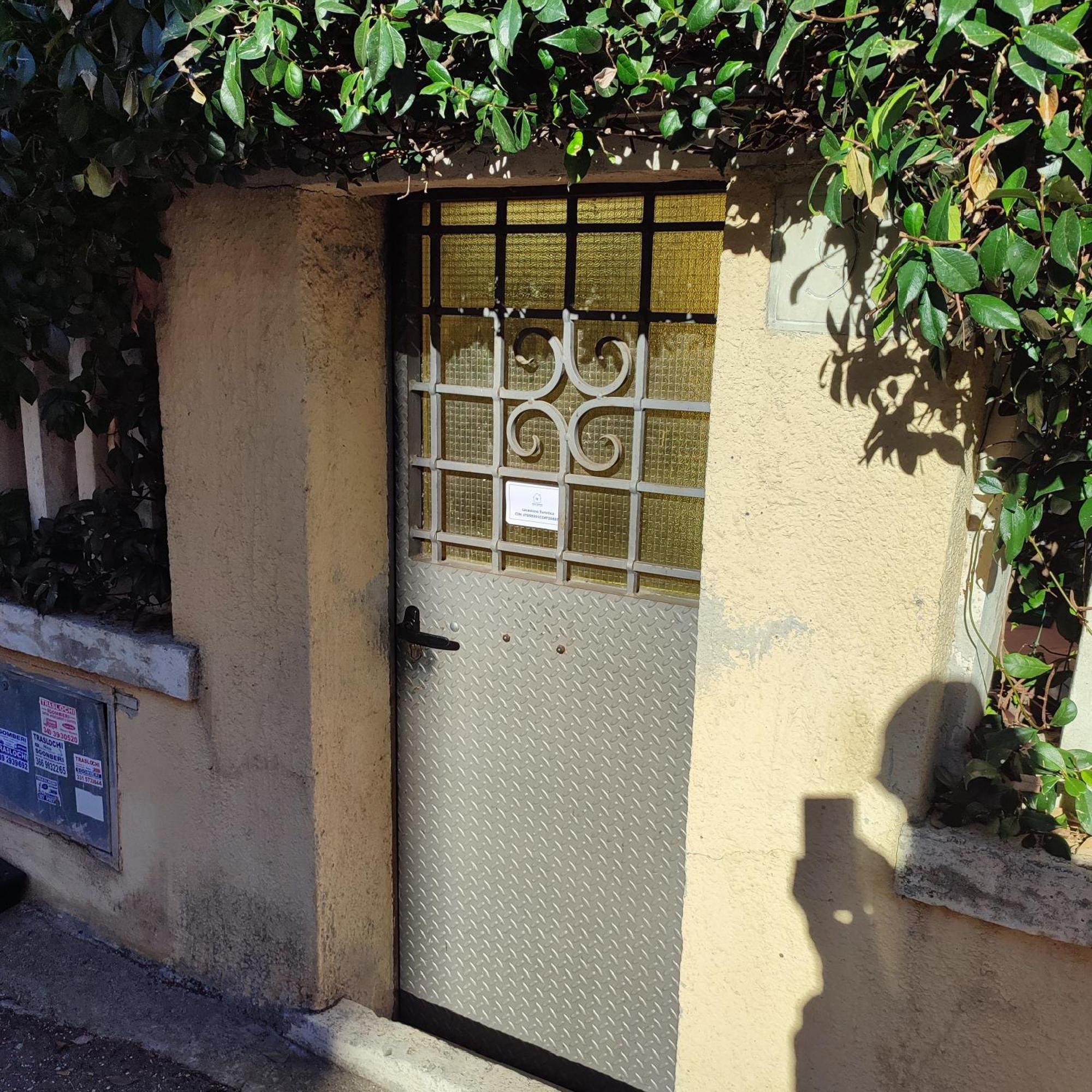 Casa Cartoni * Roma