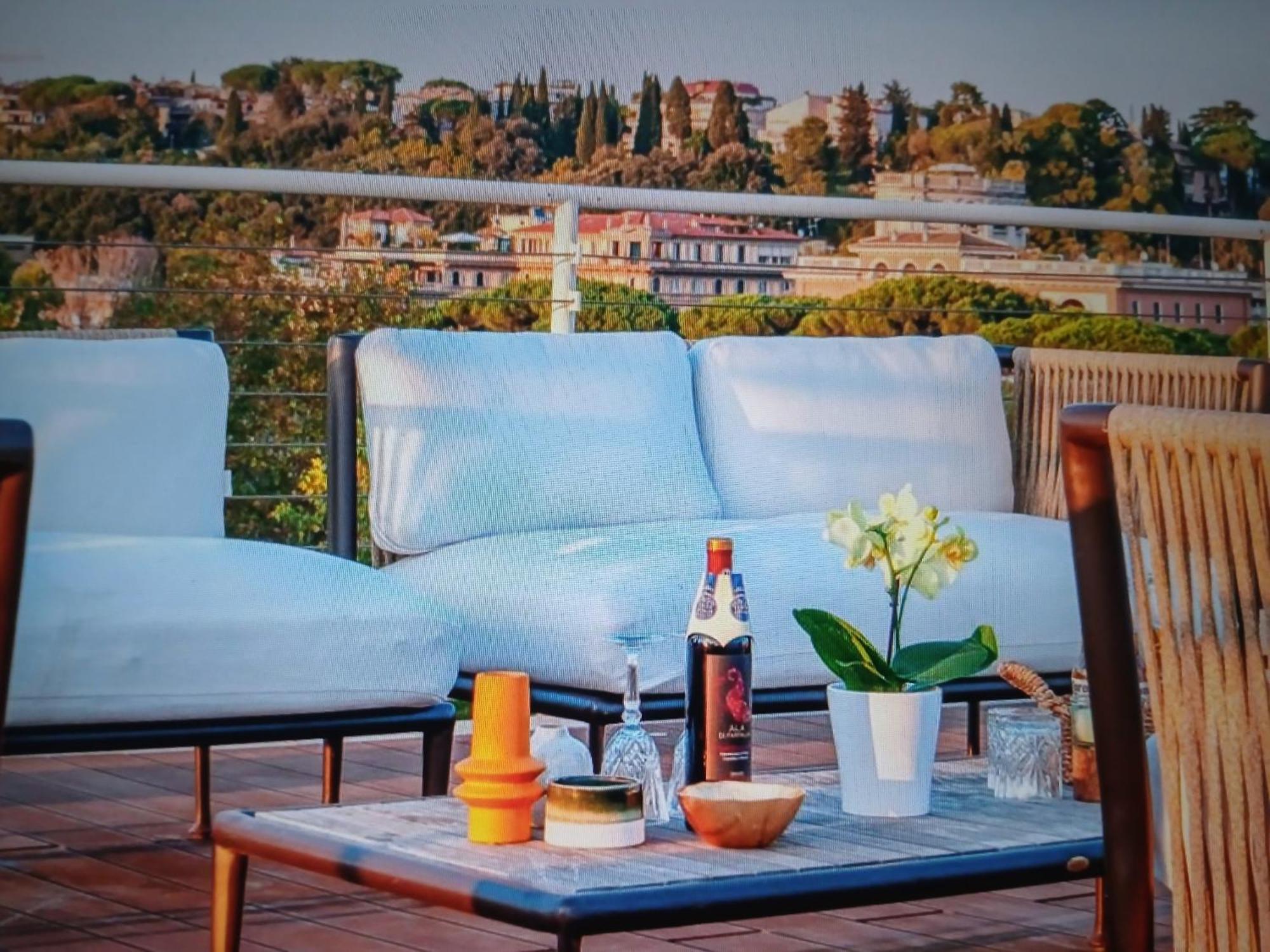 Panoramic Penthouse Geta 15 Percent Dscount - Message Me On Whatsap - Check The Photo For Details!