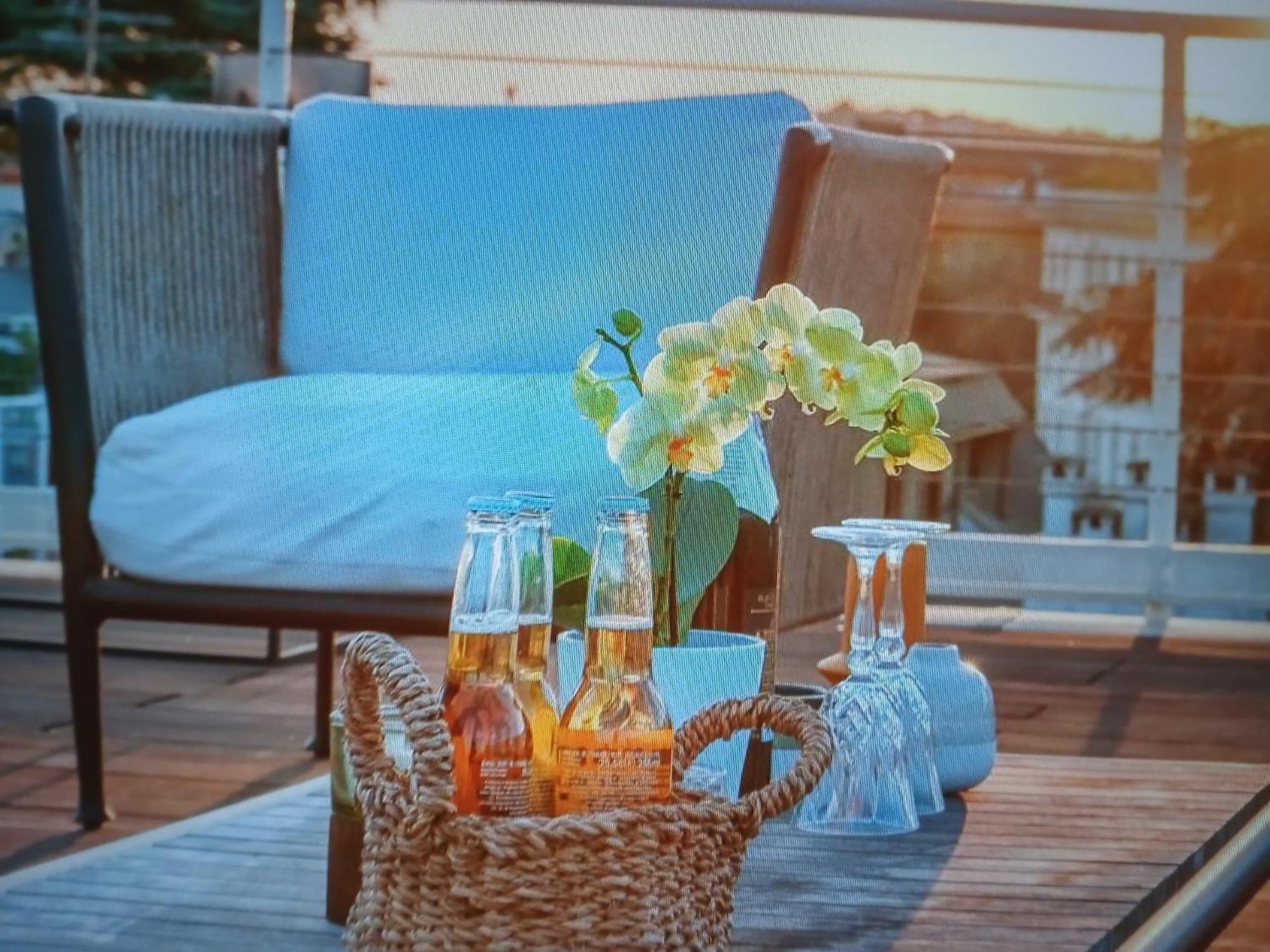 Panoramic Penthouse Geta 15 Percent Dscount - Message Me On Whatsap - Check The Photo For Details! Villa Roma