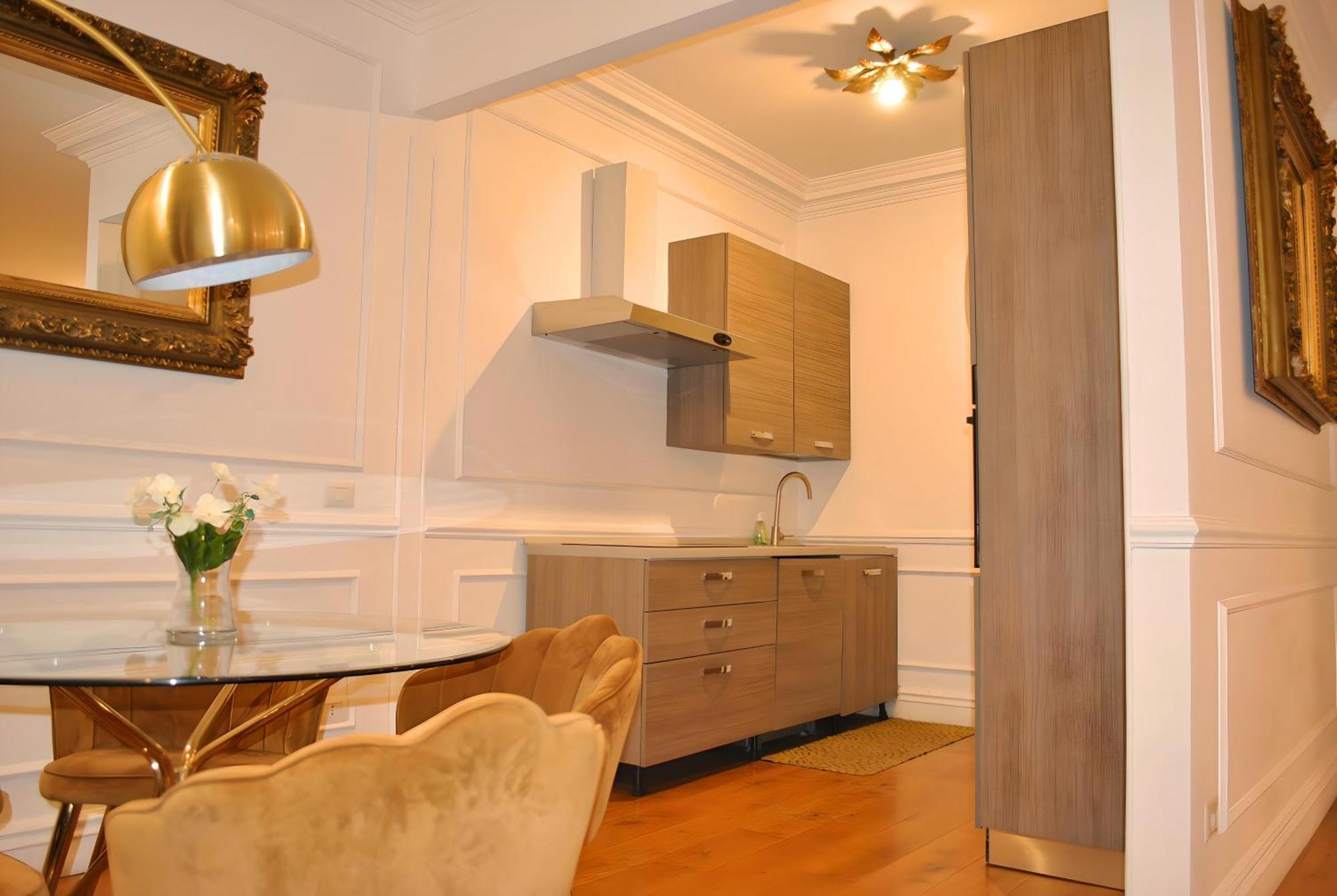 Apartamento Colosseum Panorama Penthouse With Terrace By Hostand