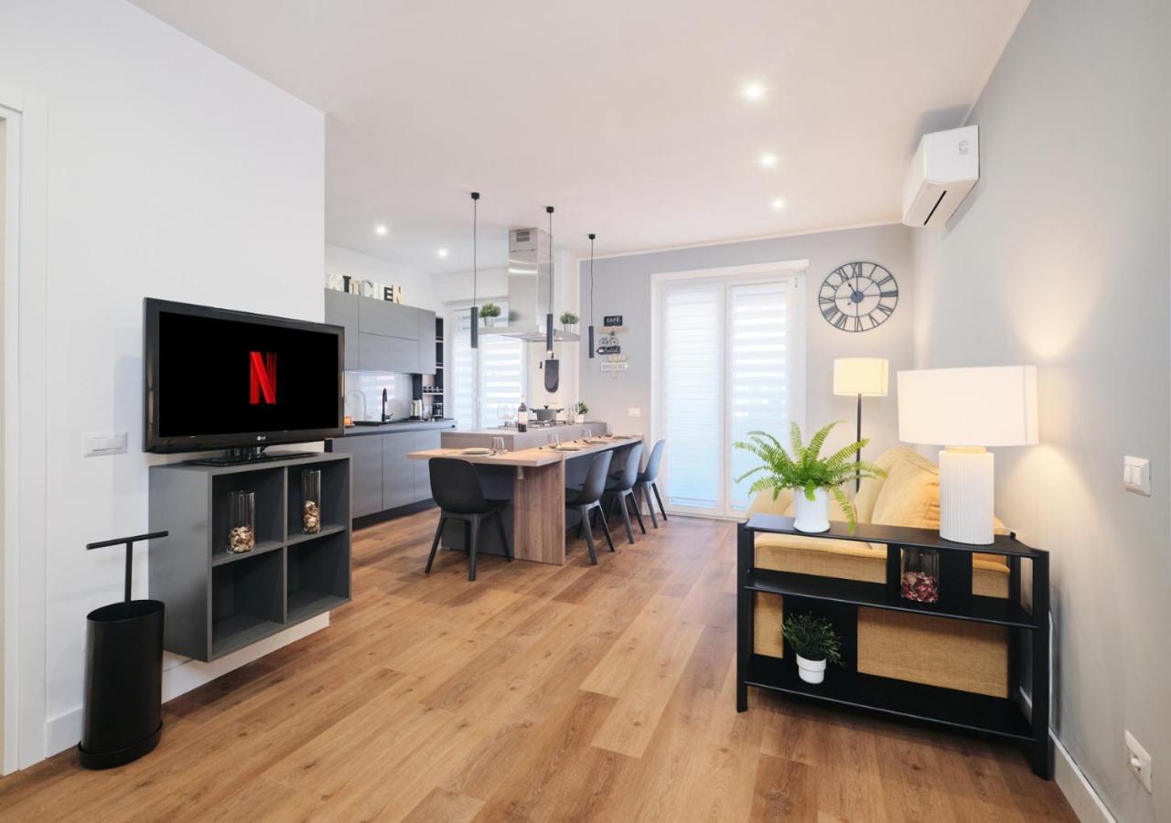 Colosseo A 15 Minuti - Elegante In Centro Apartamento