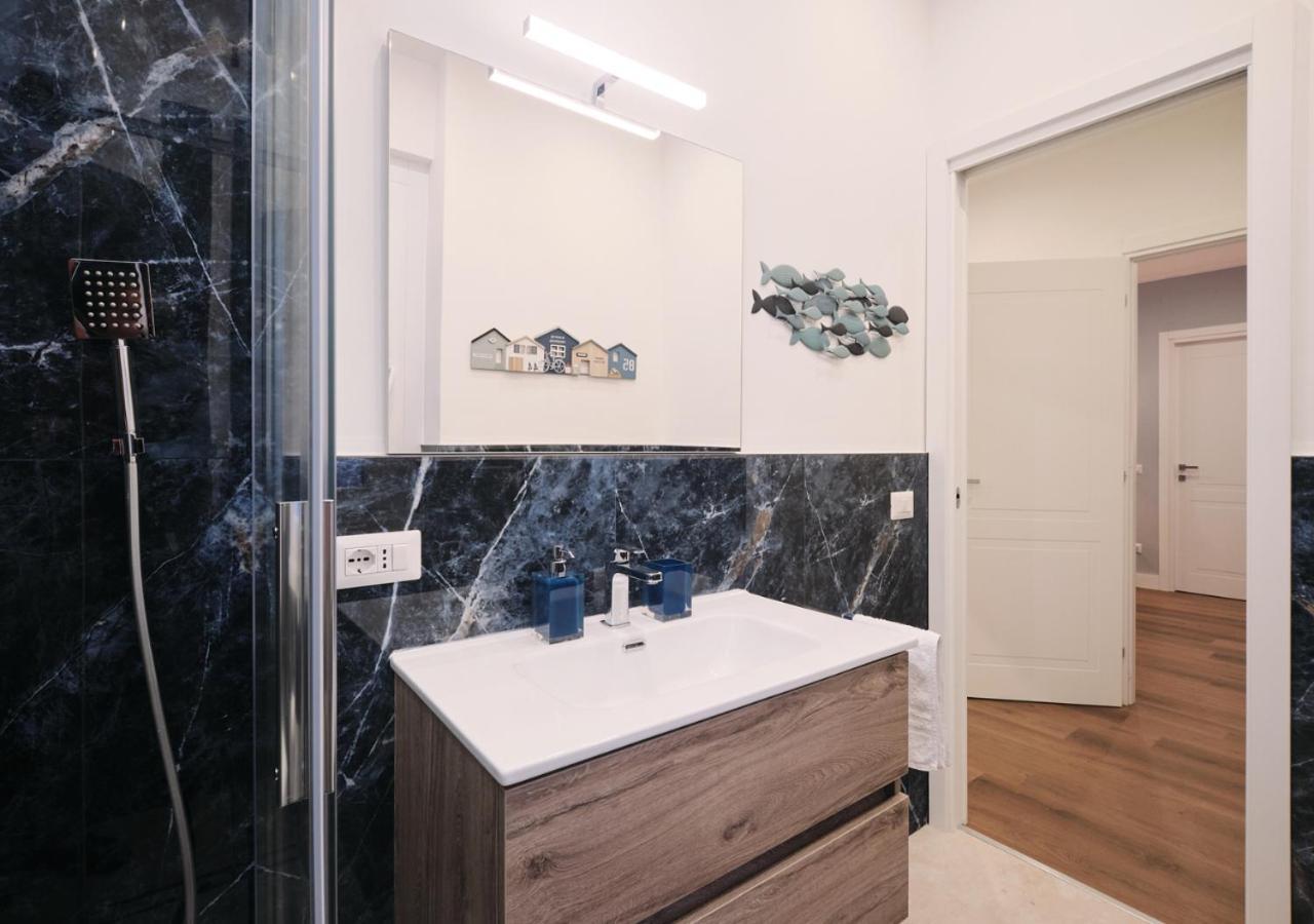 Colosseo A 15 Minuti - Elegante In Centro Apartamento Roma