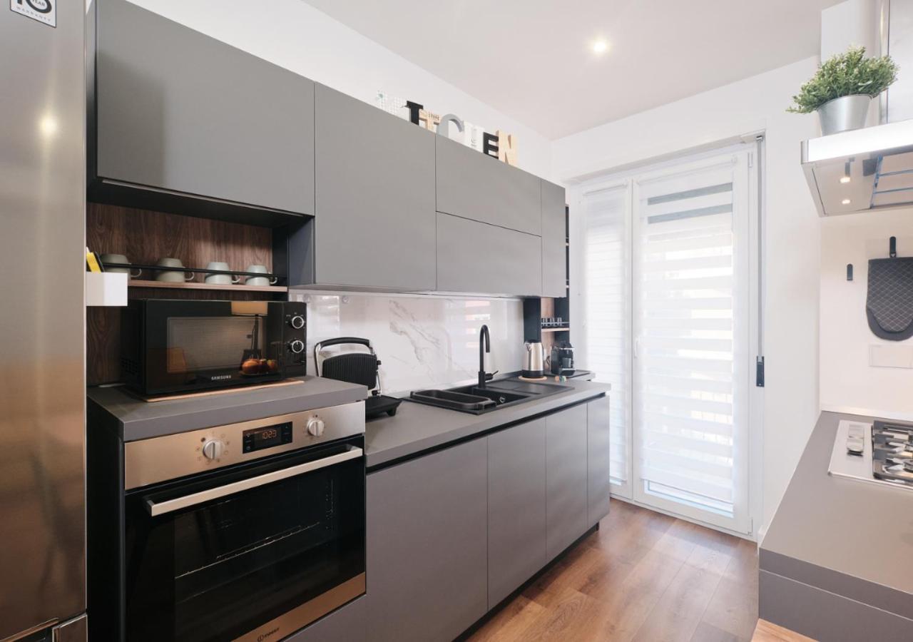 Apartamento Colosseo A 15 Minuti - Elegante In Centro Roma