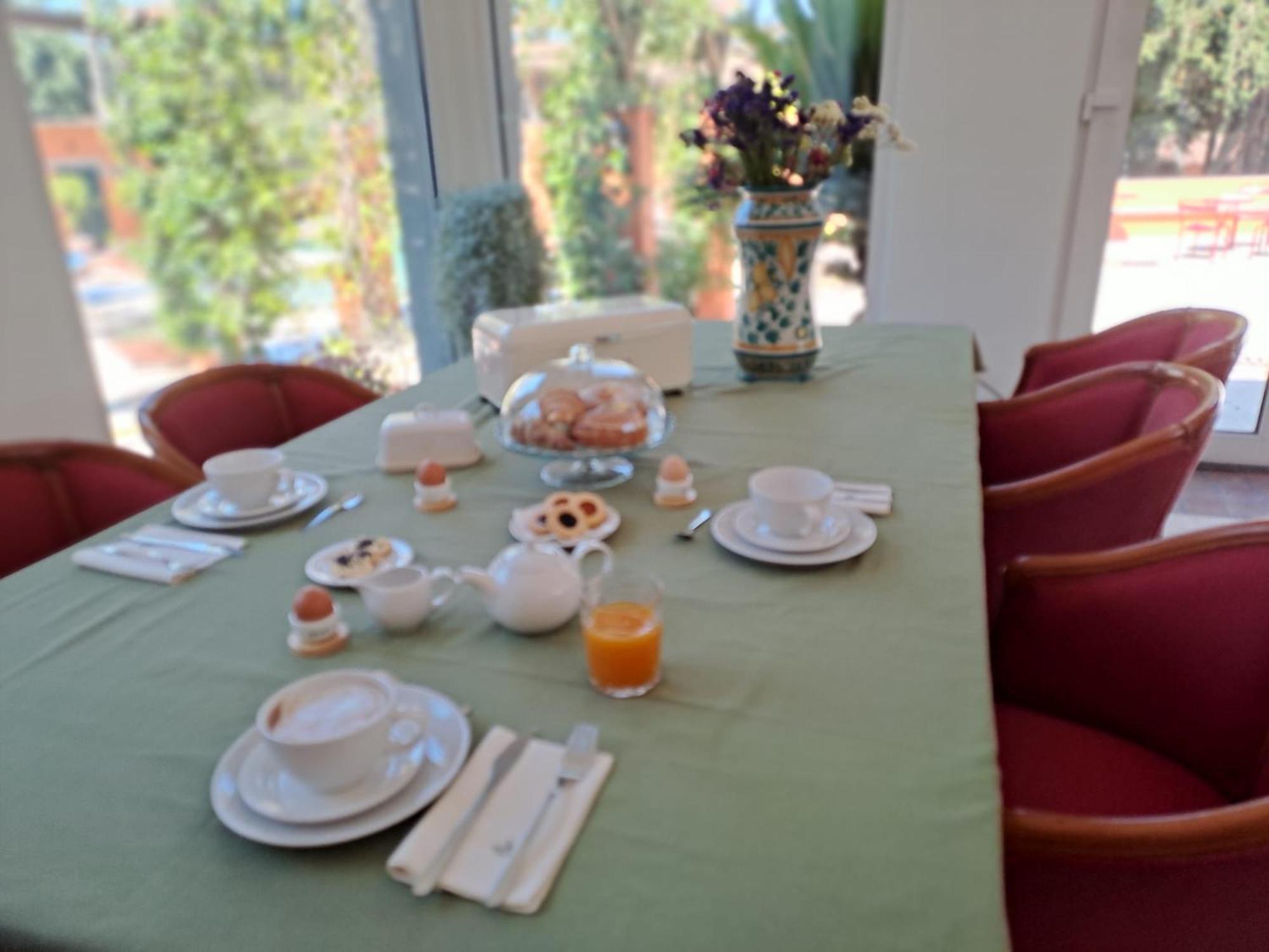 Apartahotel Hero's Garden Relais Roma