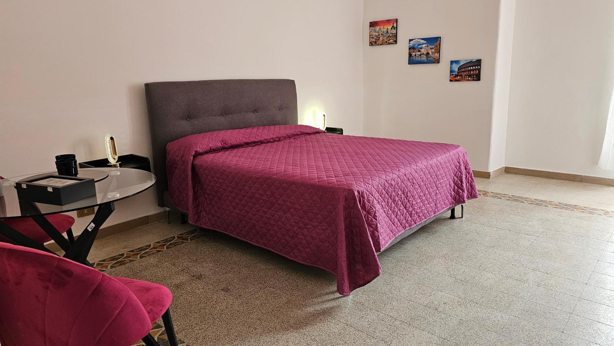 Taranto Frühstückspension *