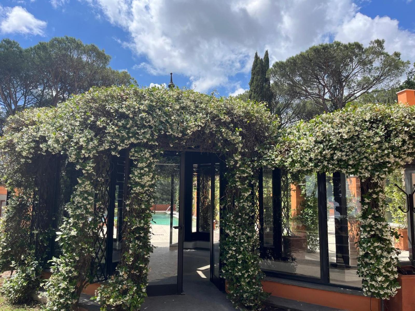 Apartahotel Hero's Garden Relais Roma