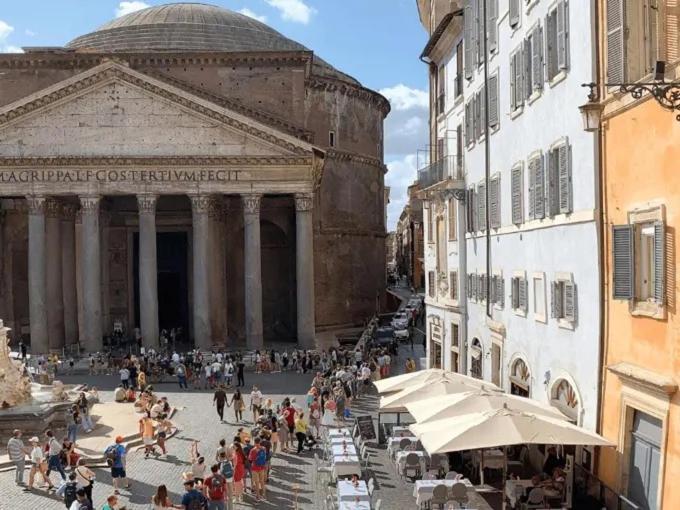 La Residenza Del Sole Al Pantheon Frühstückspension 2*