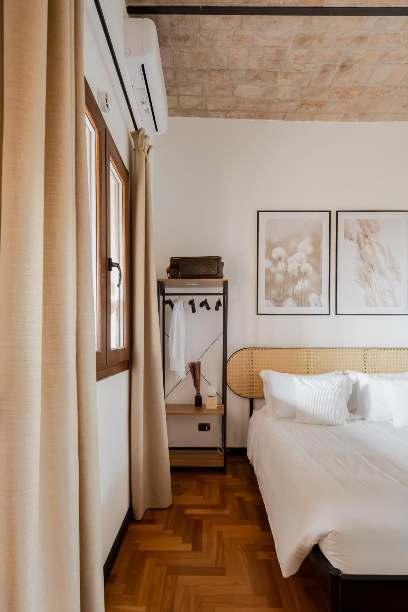 Colosseo Flat *