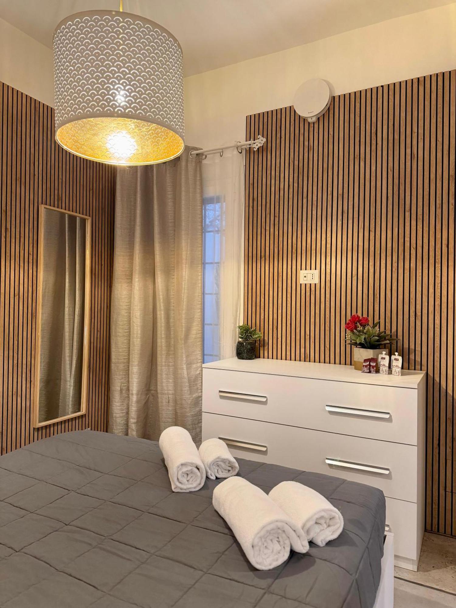 Leonina 75 Holidays Apartamento *