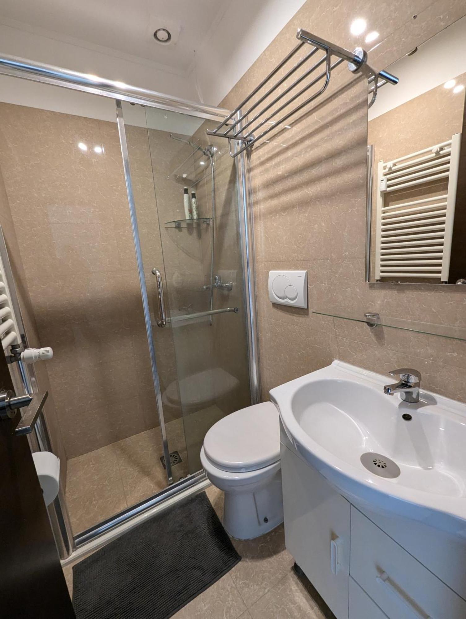 Roomz Romestay * Roma