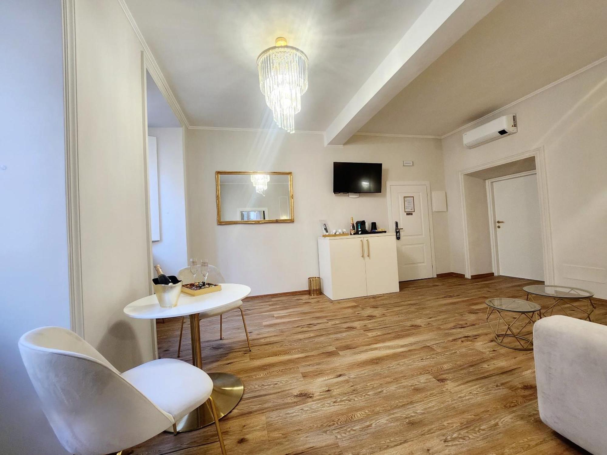 Golden Palace Luxury Affittacamere Roma