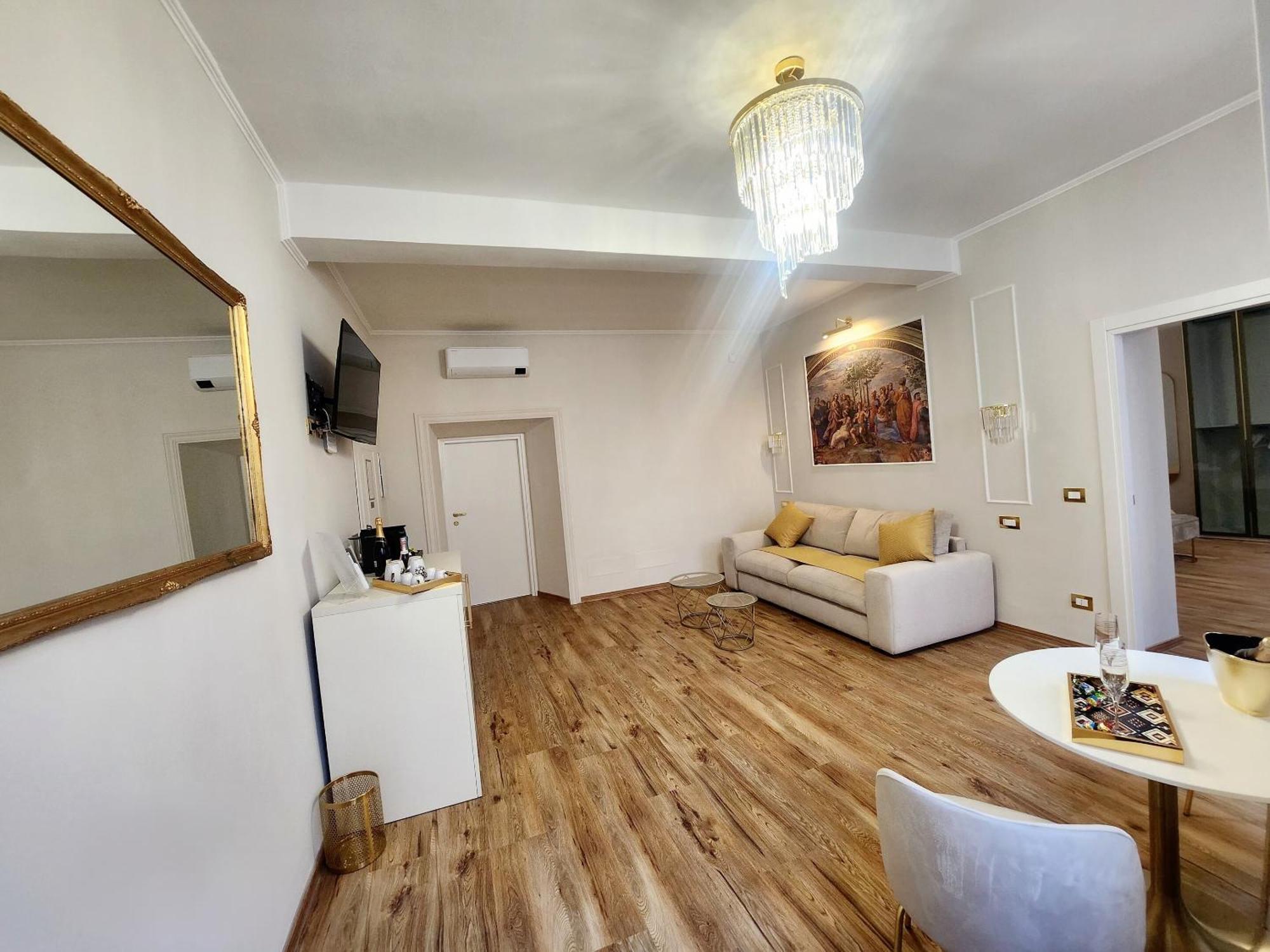 Affittacamere Golden Palace Luxury *