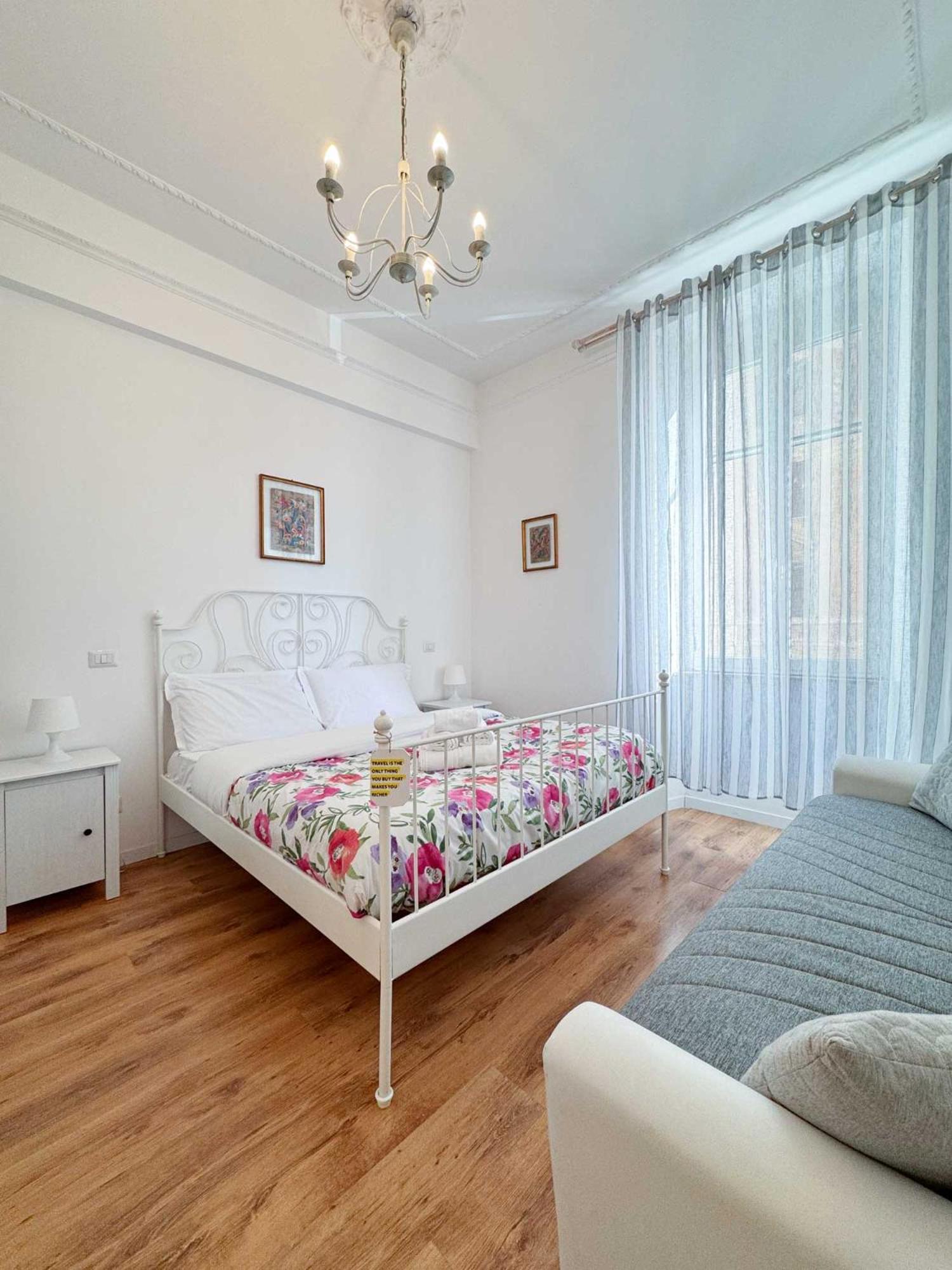 Piramide 2 Bedrooms & 2 Bathrooms * Roma