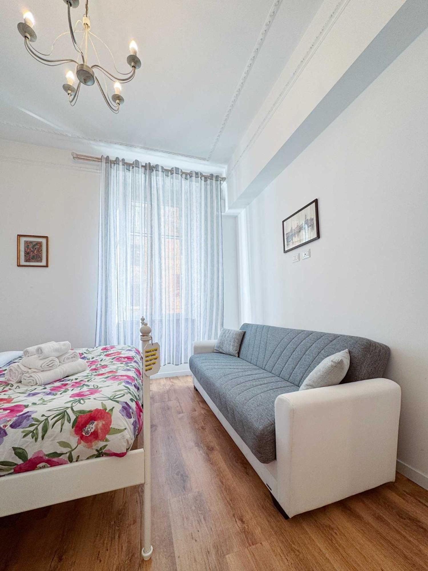 Appartamento Piramide 2 Bedrooms & 2 Bathrooms Roma