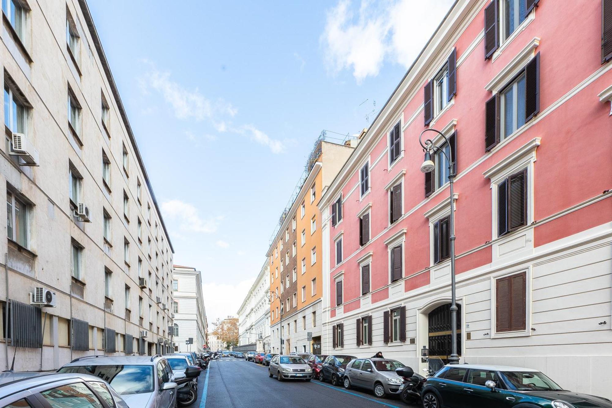Ariosto's Luxury * Rome