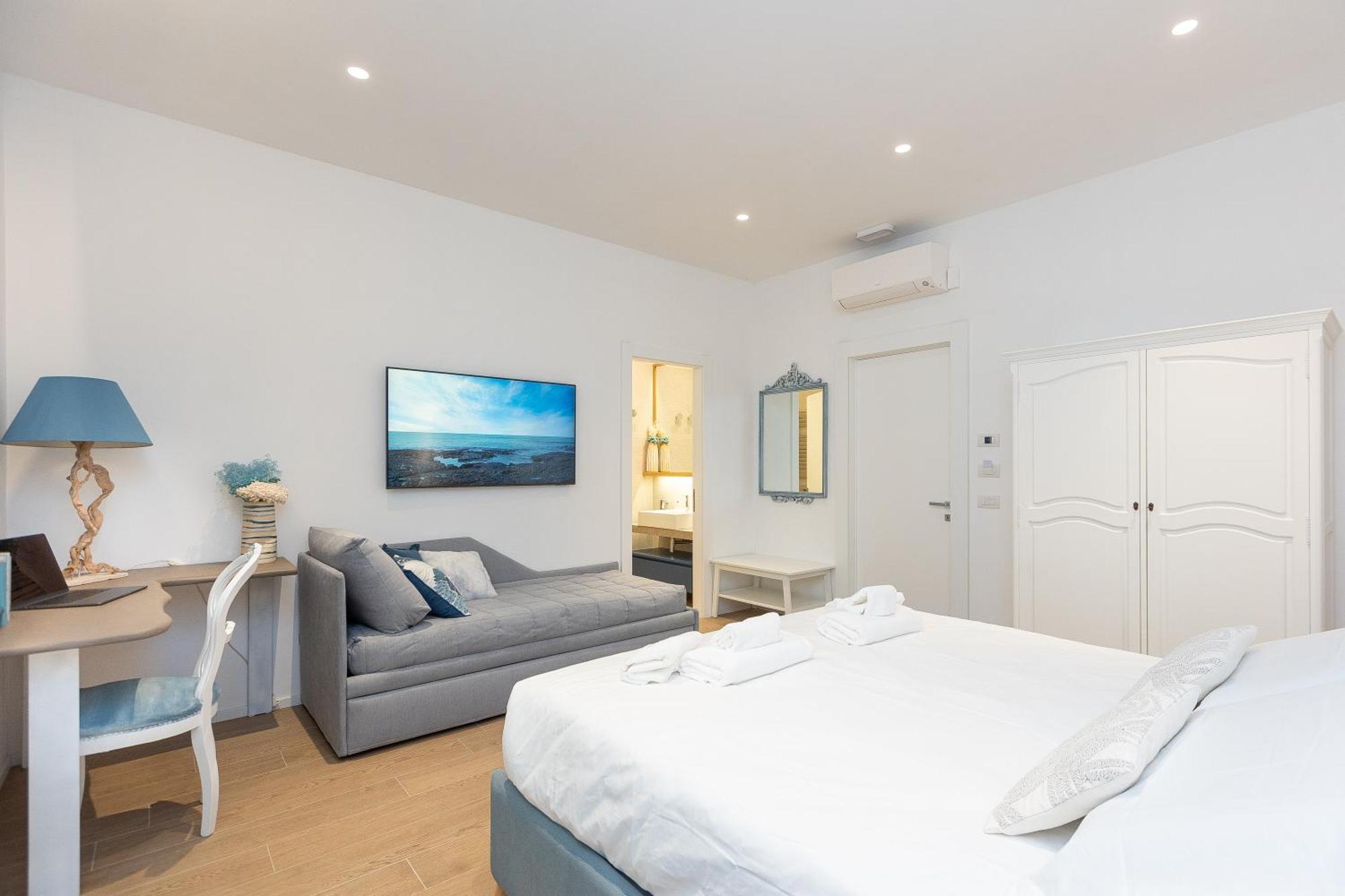Ariosto's Luxury Guest house *