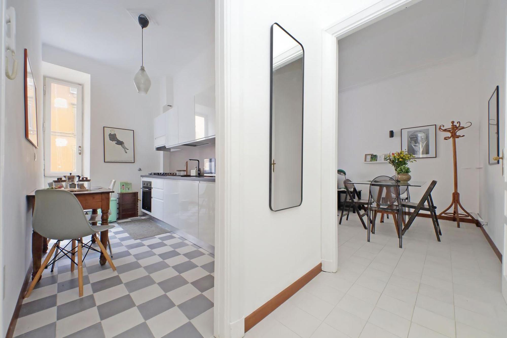 Giuliana Vatican Charm Apartment