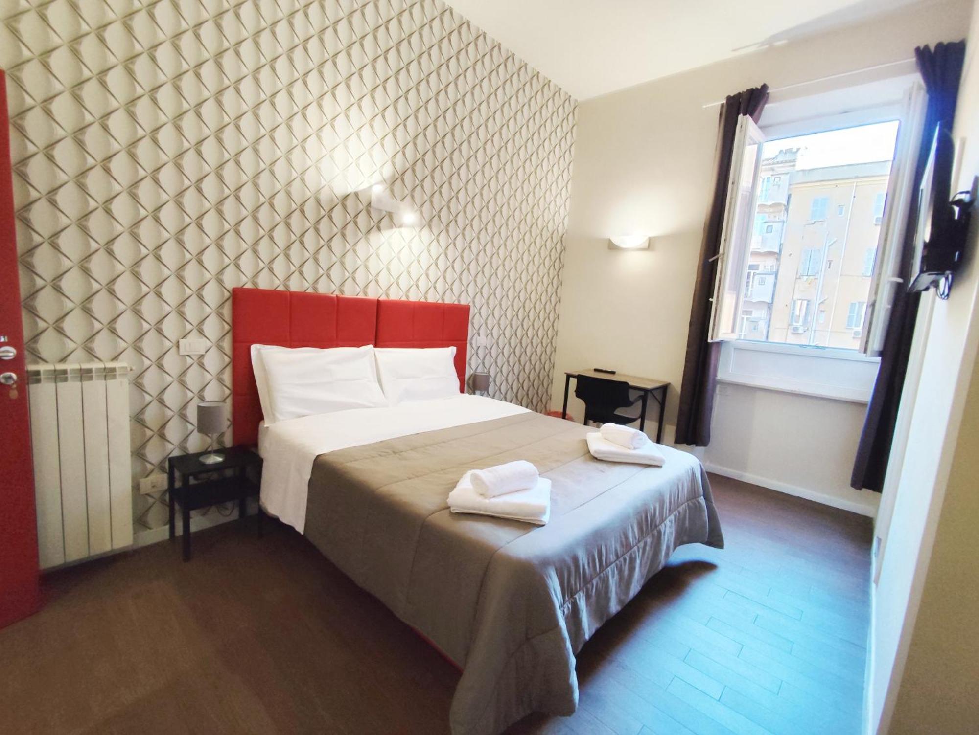 Milazzo23 Gjestgiverier Roma