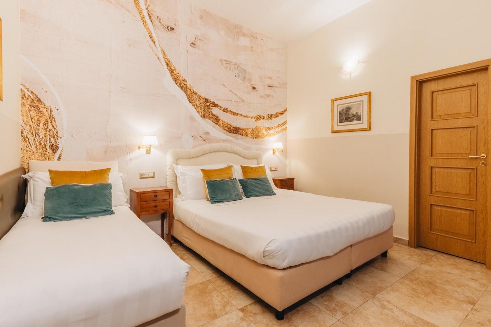 Le Clarisse Al Pantheon Hotel 3*
