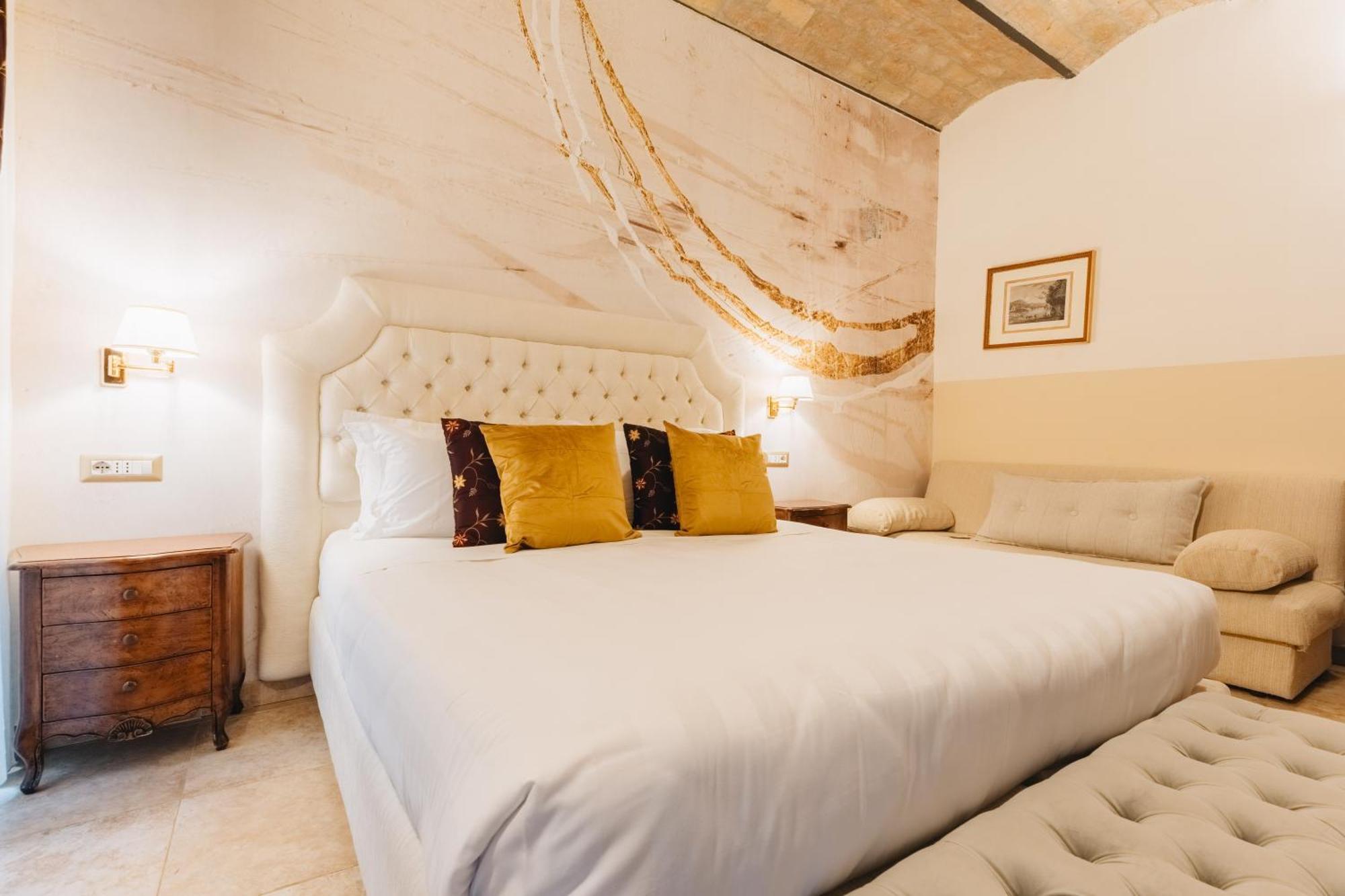 Le Clarisse Al Pantheon Hotel 3*