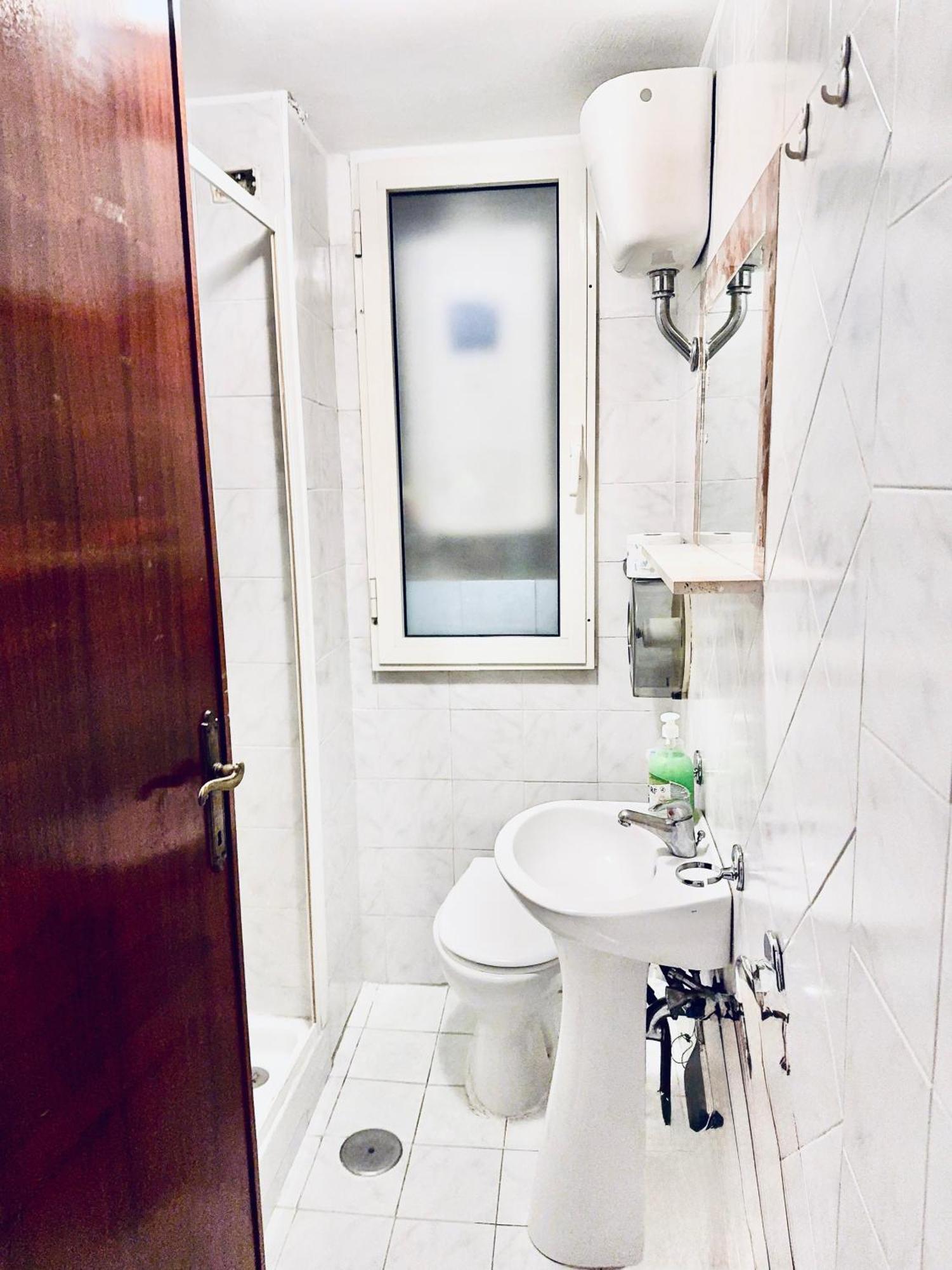 Center Termini & Sale Privat overnatting