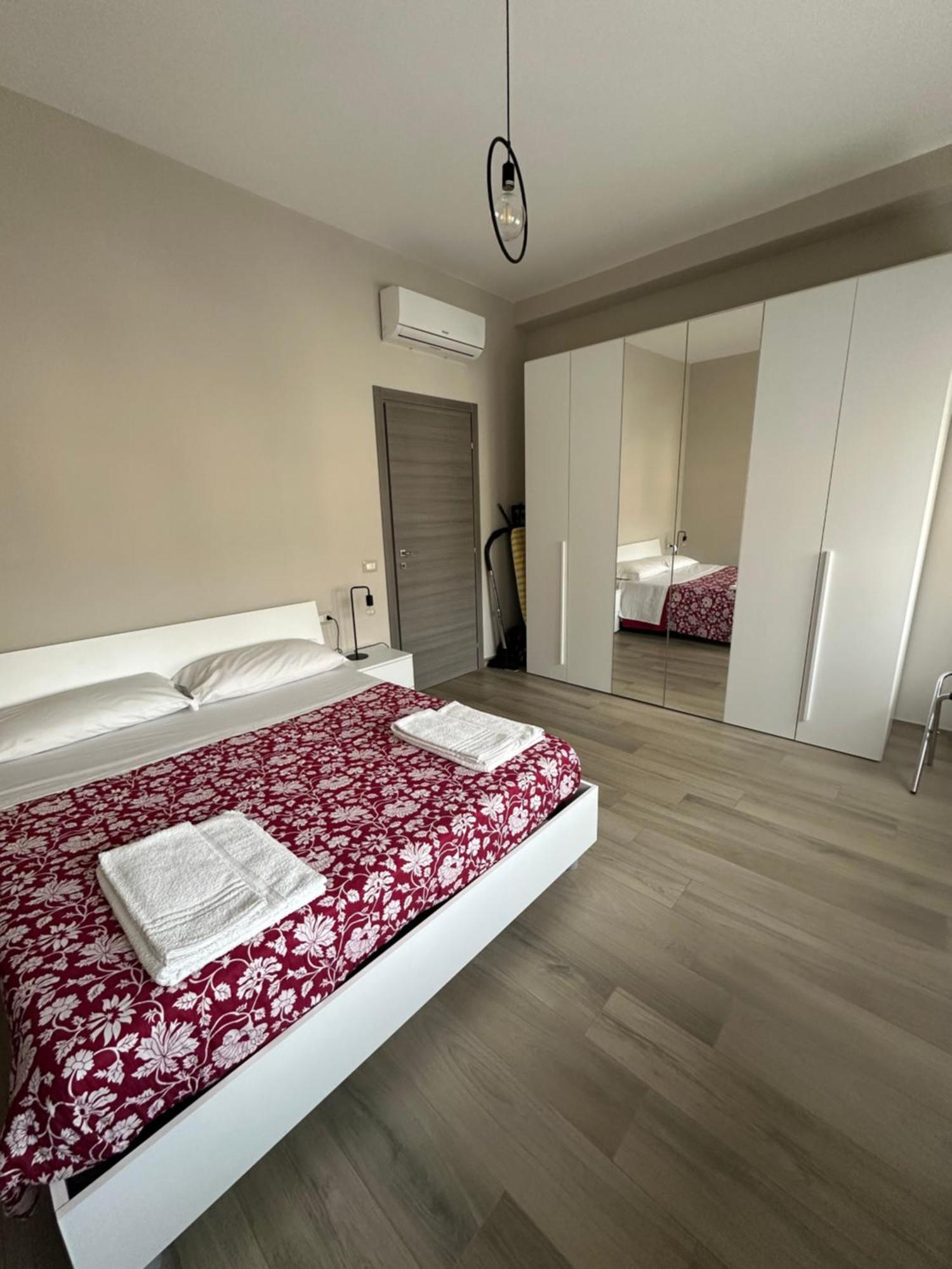 Casa Sofia, A 4 Fermate Metro Dal Vaticano Apartamento *