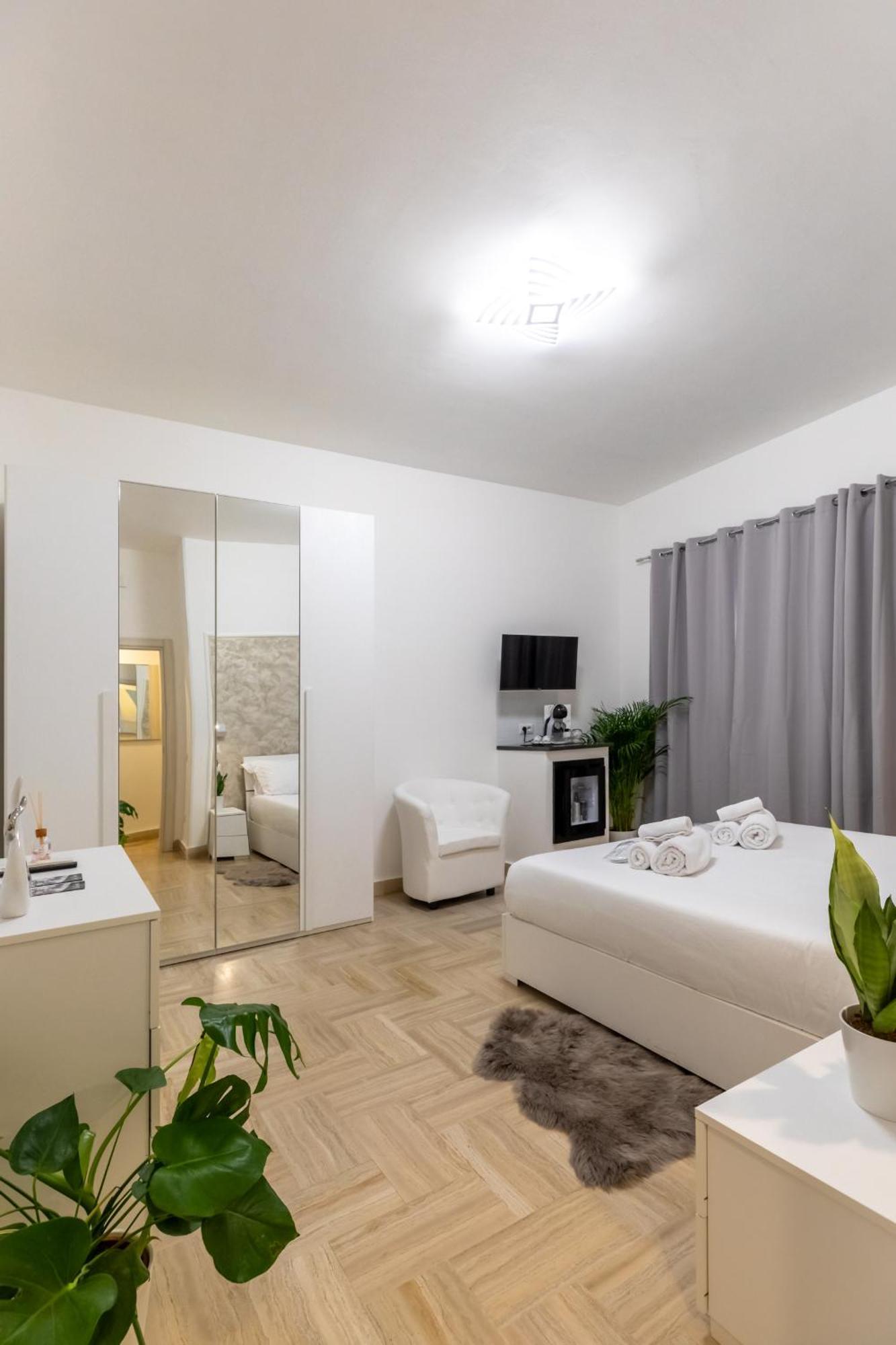Gregorio Vii Luxury Bed and breakfast *