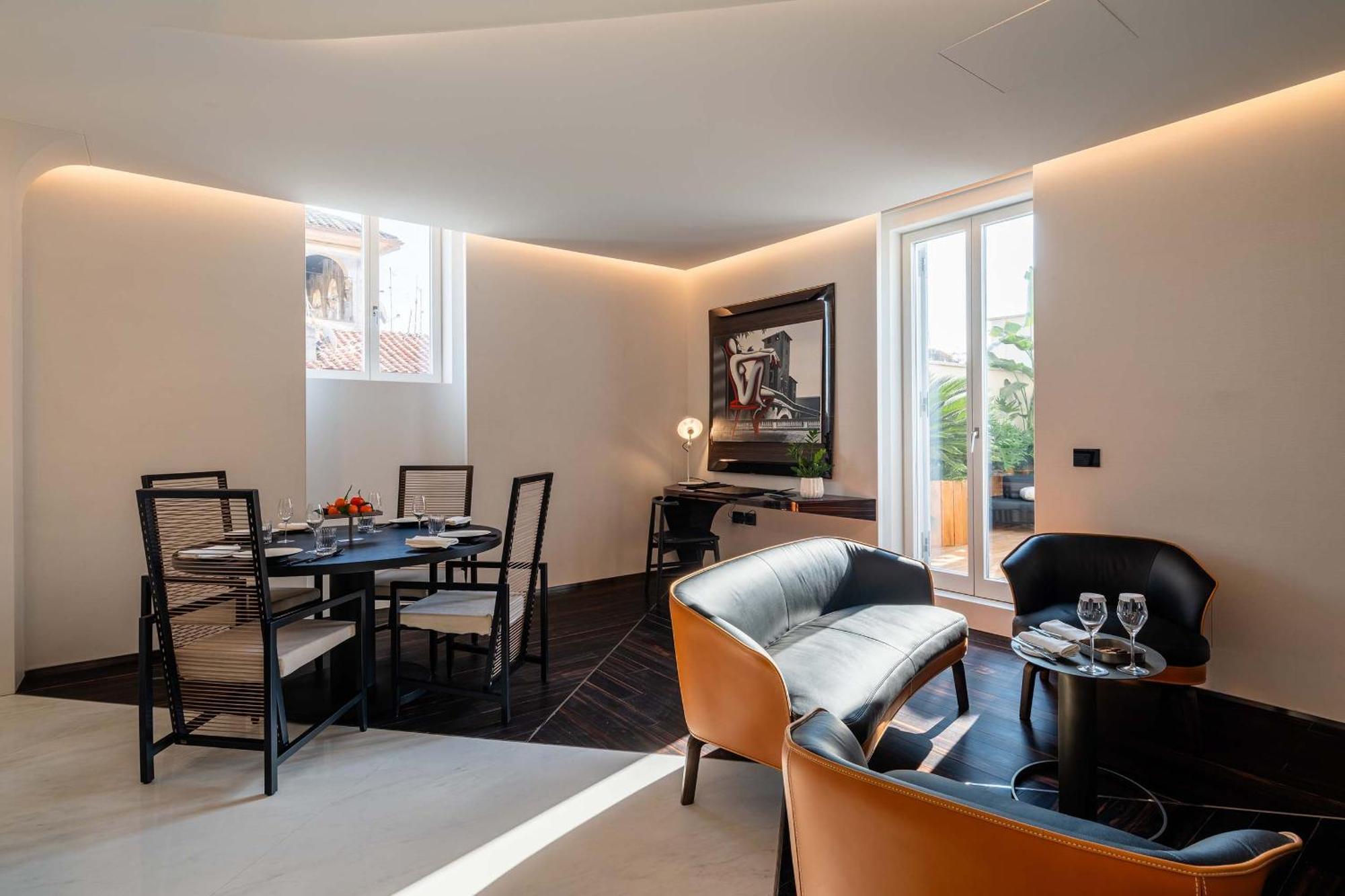 Romeo Hotel