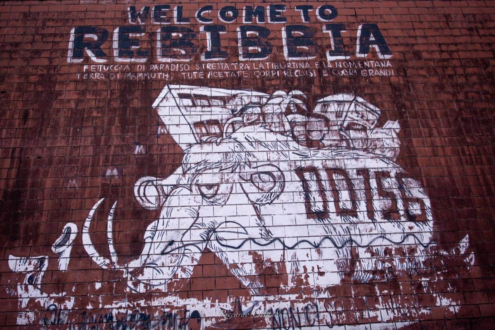 Rebibbia Guest Art Metro B Apartment *