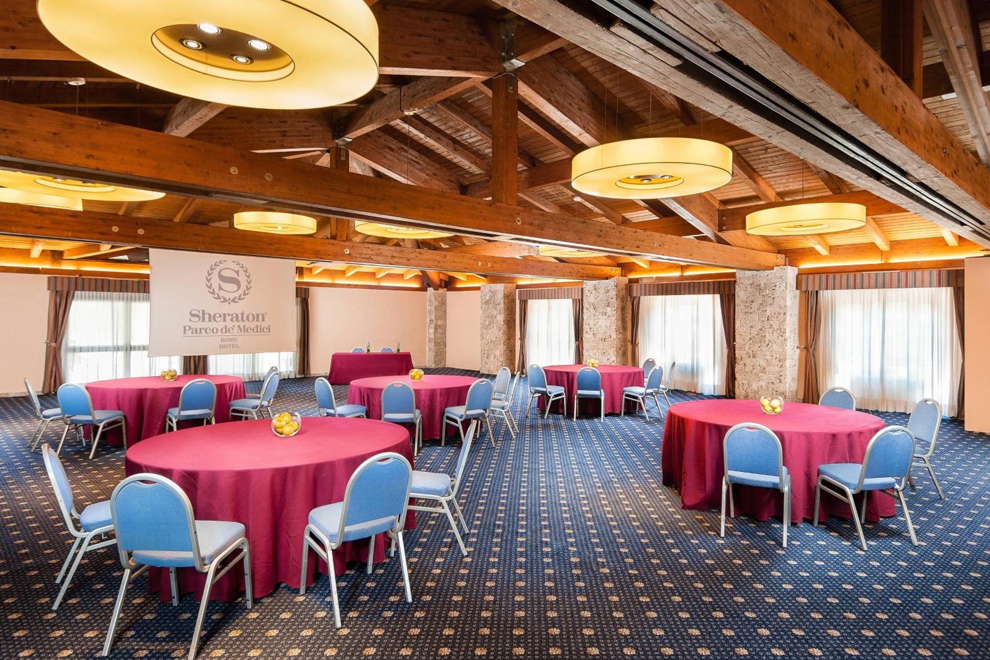 Sheraton Parco De' Medici Hotel 4*
