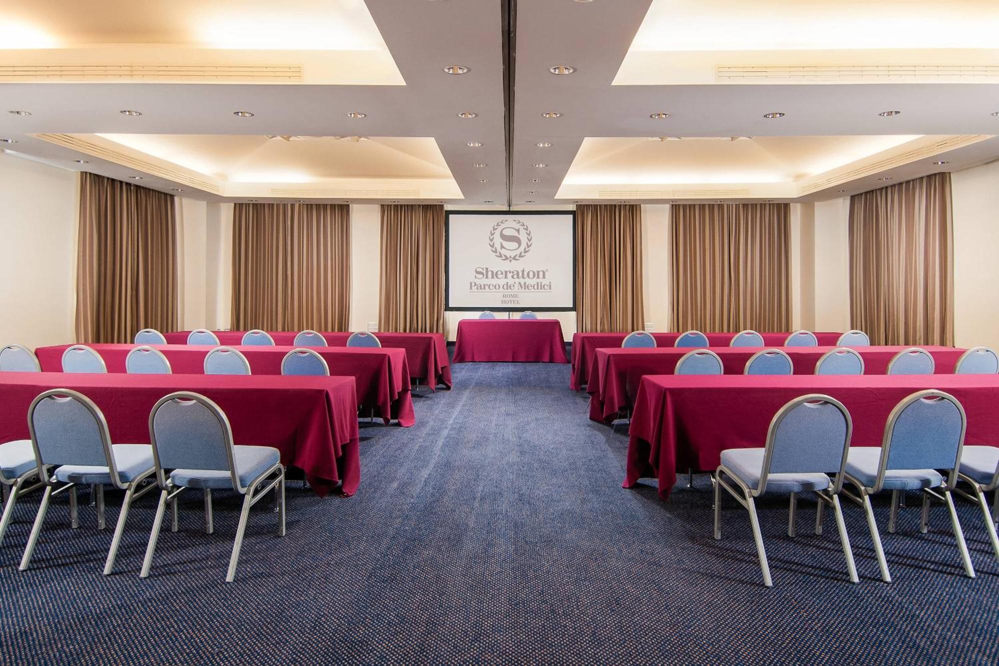 Hotel Sheraton Parco De' Medici 4*